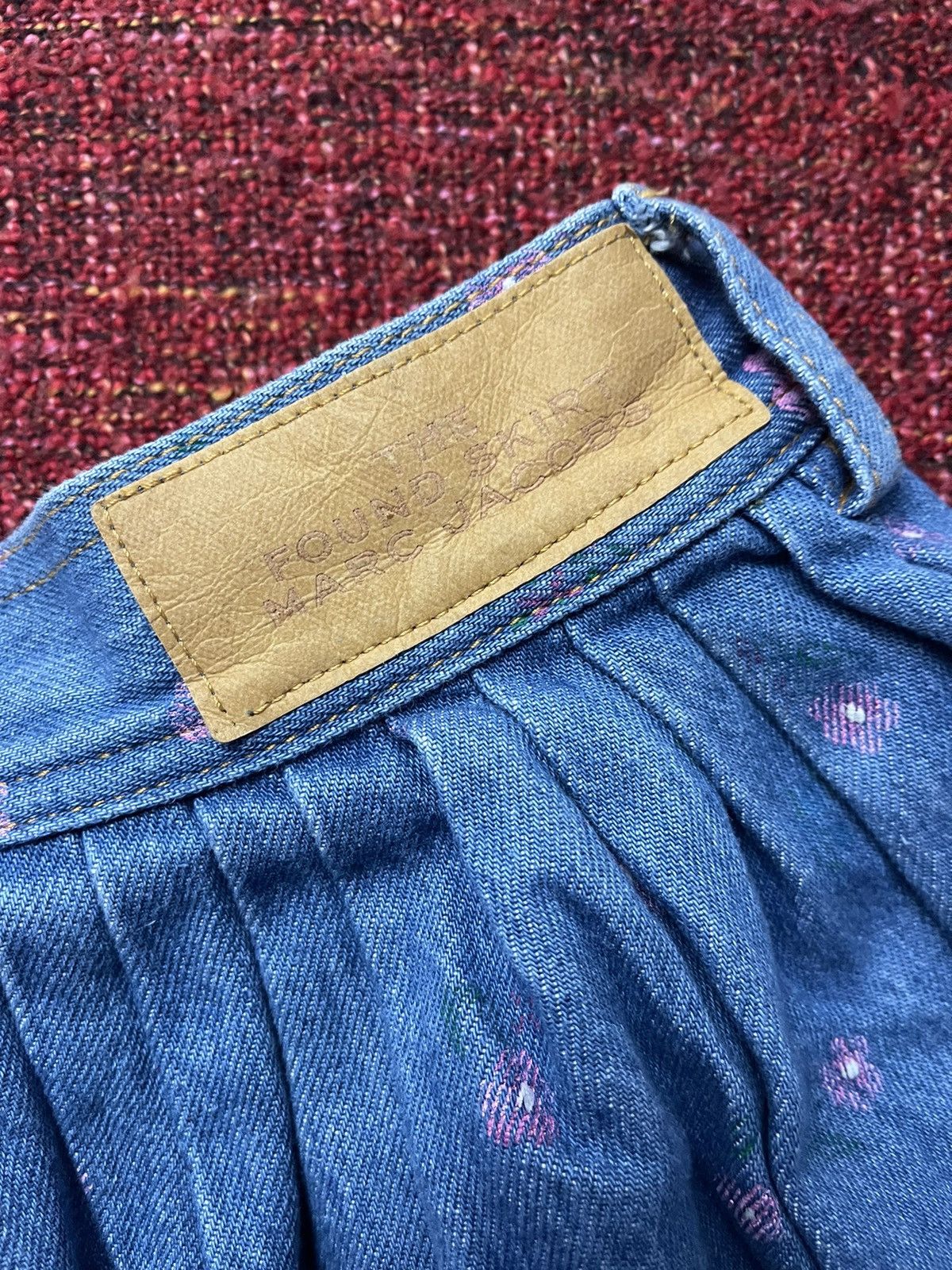 Marc Jacobs Marc Jacobs denim skirt Size 32" / US 10 / IT 46 - 8 Thumbnail