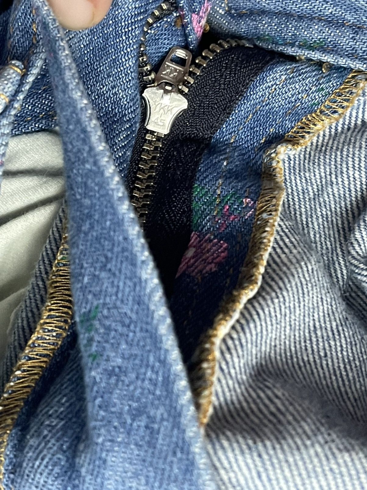 Marc Jacobs Marc Jacobs denim skirt Size 32" / US 10 / IT 46 - 5 Thumbnail
