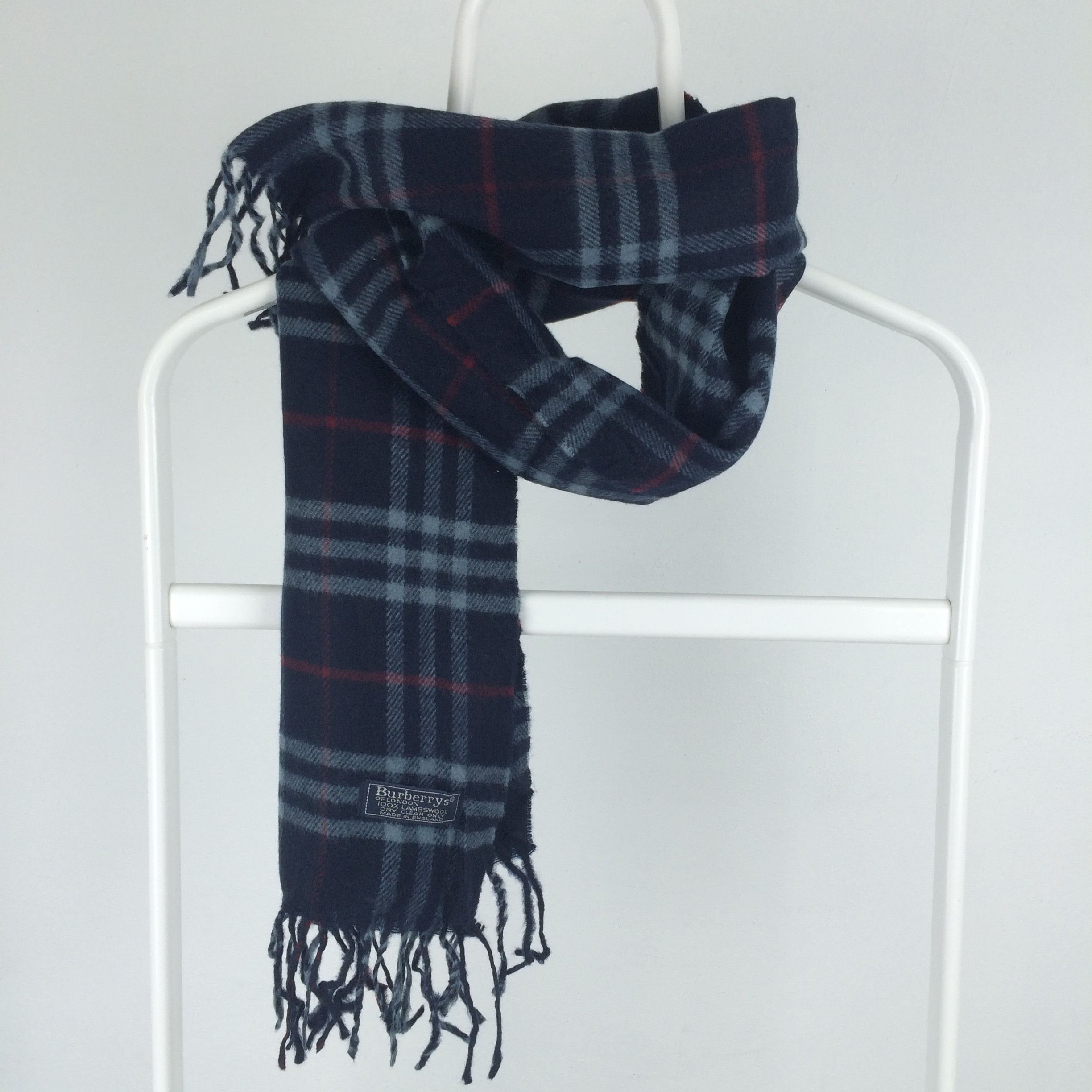Burberry × Vintage W18 VTG BURBERRYS SCARF LONDON NOVA CHECK MADE IN ENGLAND Size ONE SIZE - 2 Thumbnail