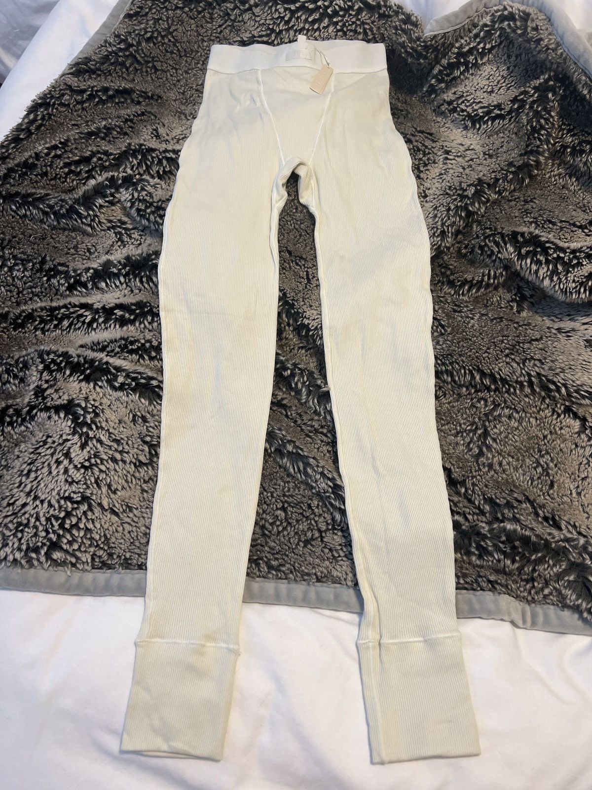 SKIMS Leggings
