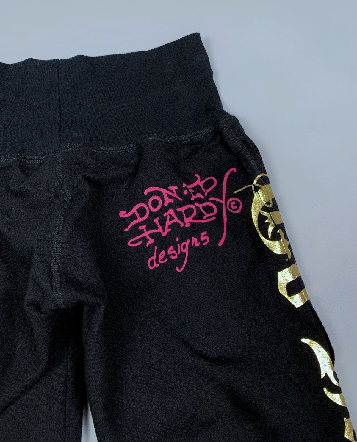 Ed Hardy Women's Vintage Ed Hardy by Christian Audigier Short Size XS Size 24" / US 00 / IT 34 - 8 Thumbnail