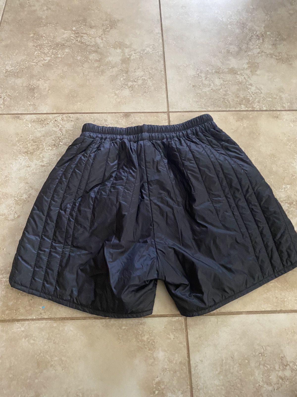 Moncler × Rick Owens RICK OWENS MONCLER PUFFER SHORTS *VERY RARE* Size US 30 / EU 46 - 5 Thumbnail
