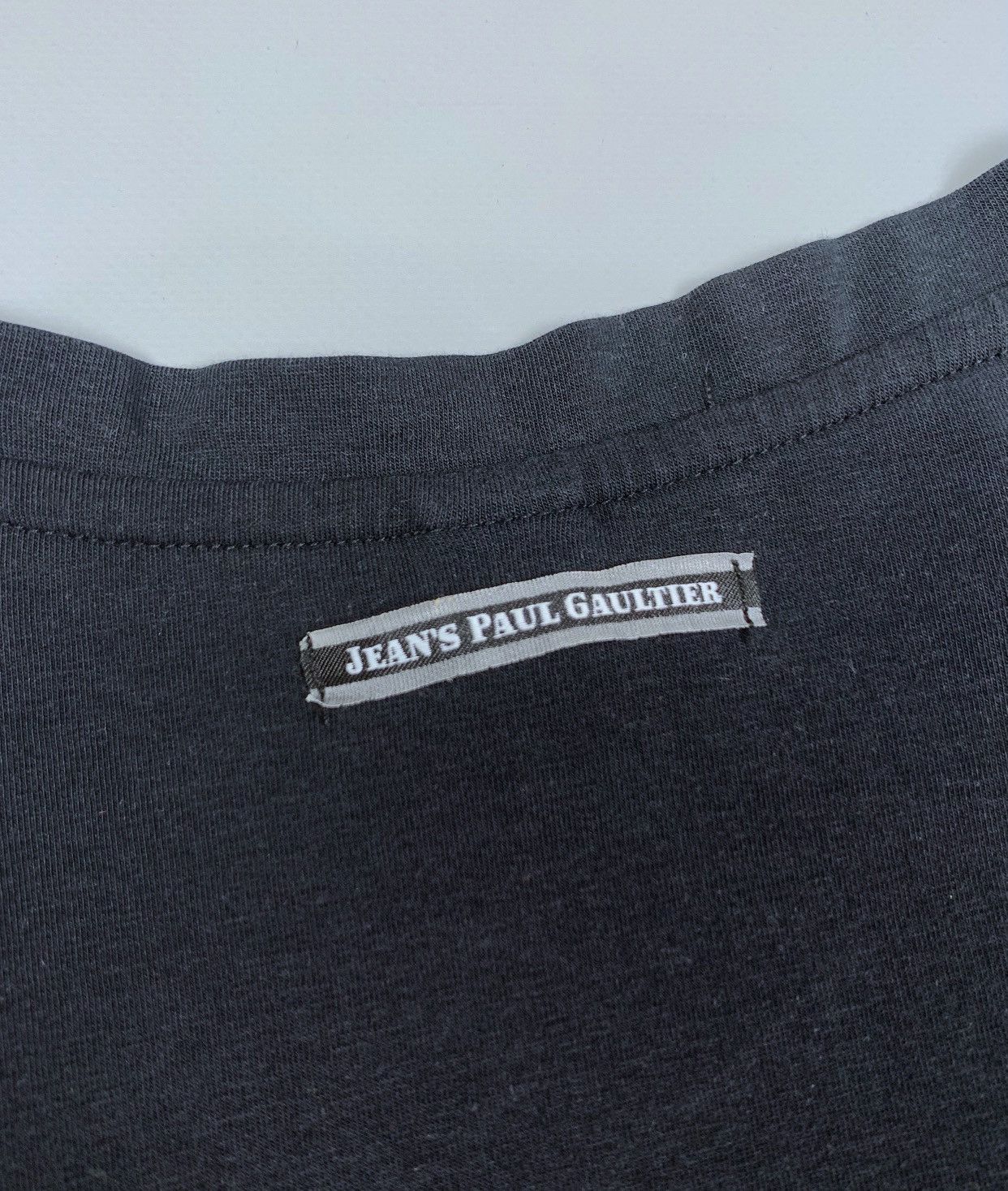 Vintage Vintage Jean's Paul Gaultier V-Neck T-Shirt Size S JPG Size S / US 4 / IT 40 - 9 Thumbnail