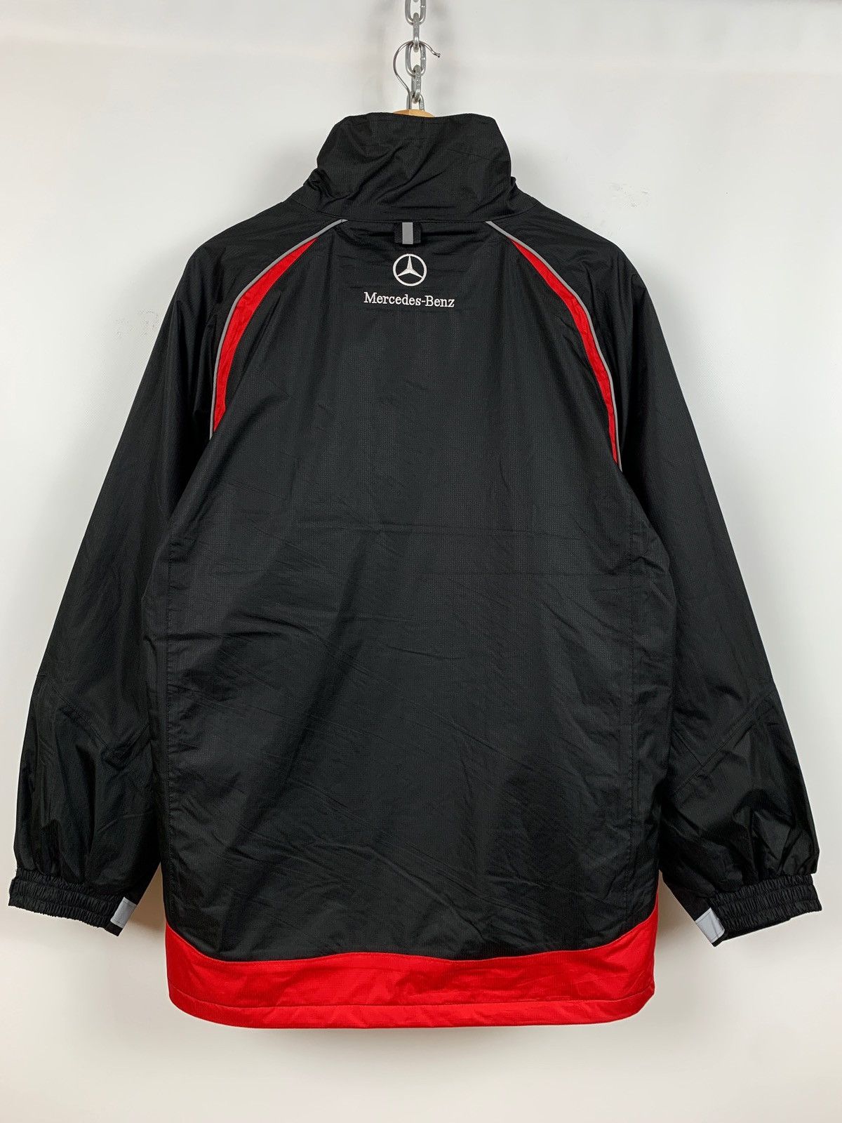 Mercedes-Benz Vintage Mercedes Benz Racing Reflective Jacket Size US M / EU 48-50 / 2 - 3 Thumbnail