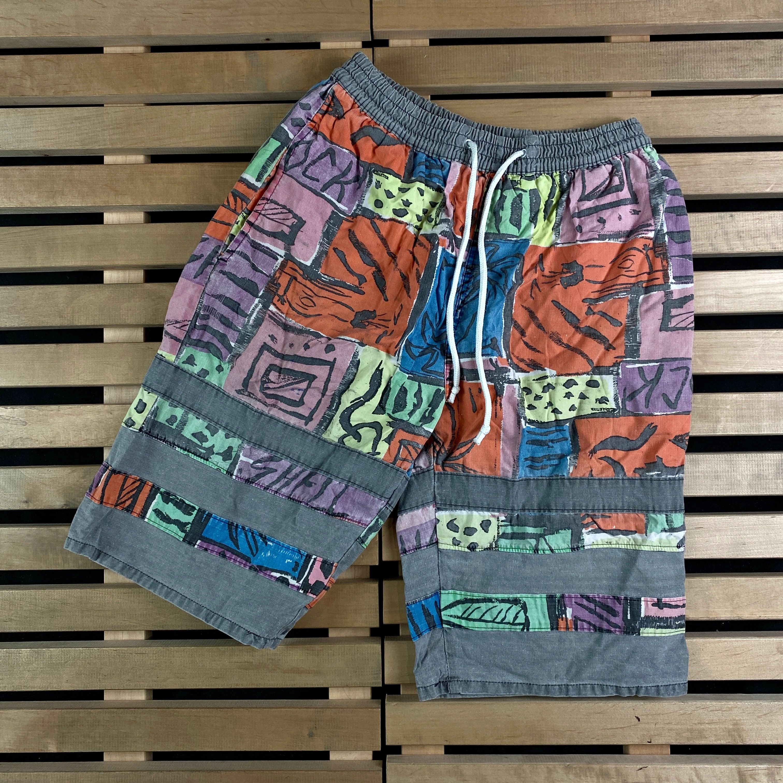 Vintage Mens Crazy Shorts Vintage Size M Size US 31 - 1 Thumbnail