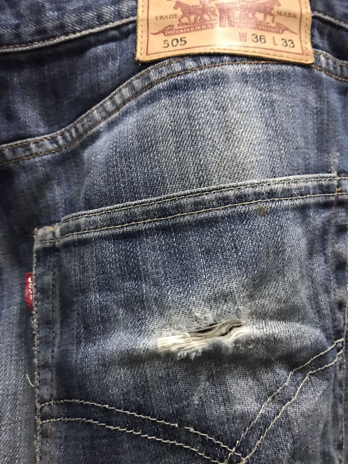 Japanese Brand Vintage Levis 505 Selvedge Distressed Denim Jeans Size US 36 / EU 52 - 8 Thumbnail