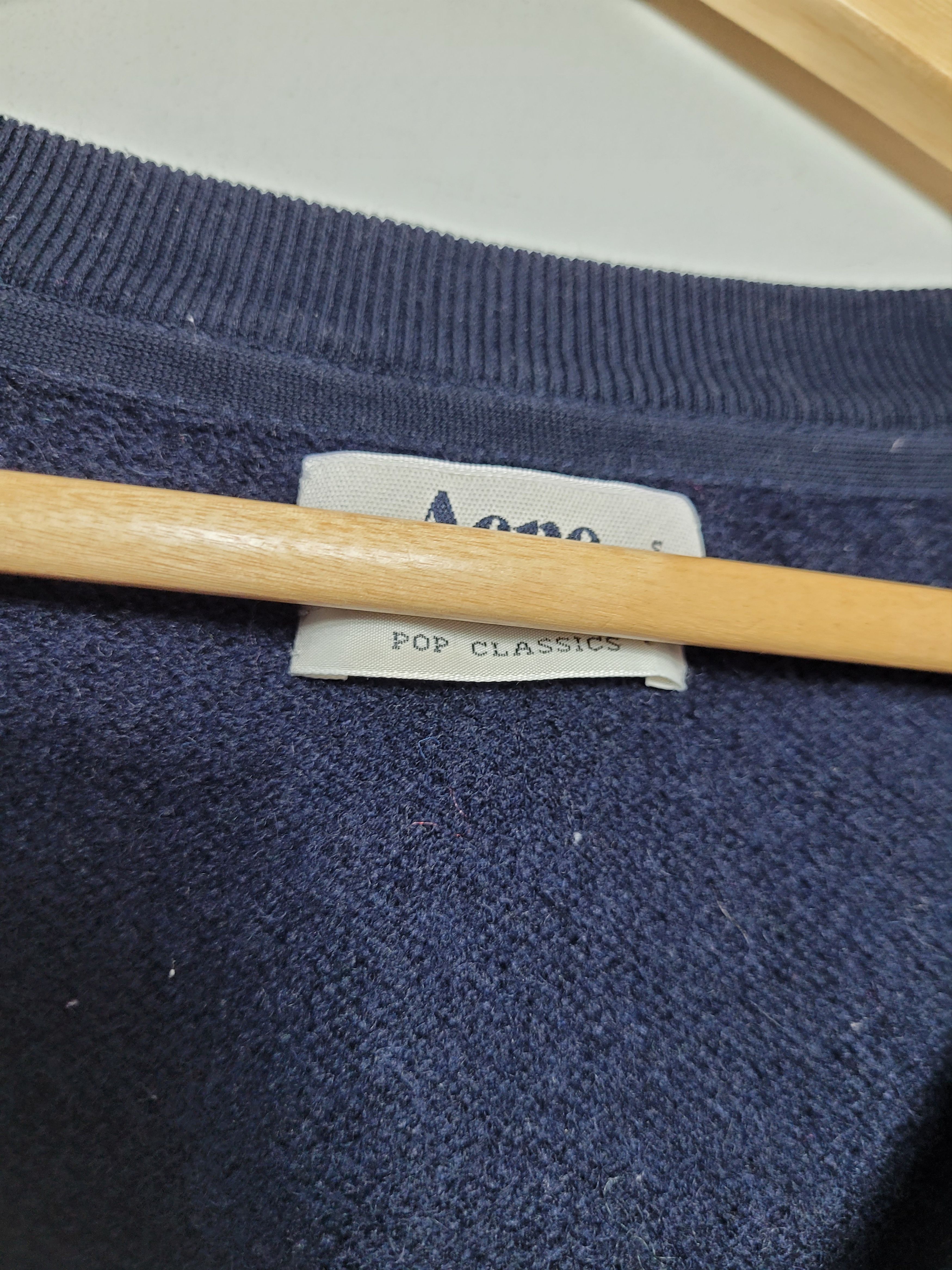 Acne Studios Acne wool v-neck sweater Size US S / EU 44-46 / 1 - 5 Thumbnail