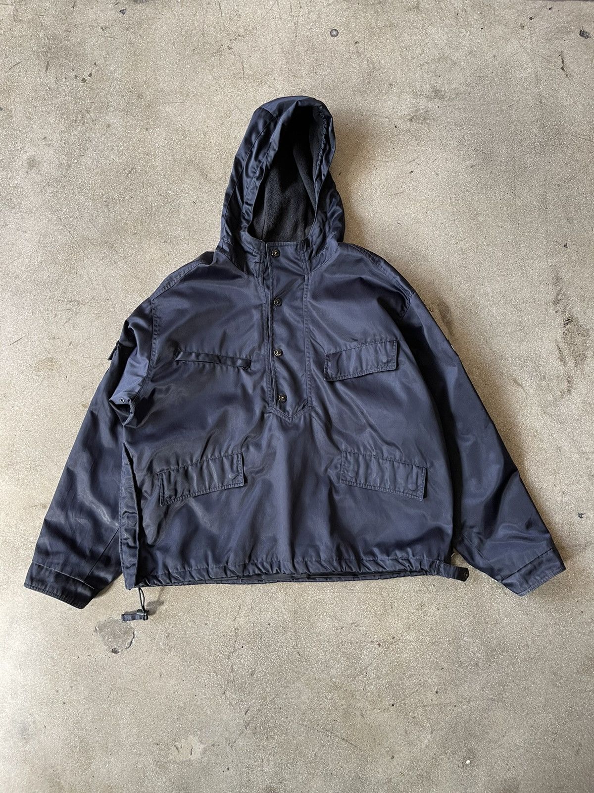 90s Tommy Hilfiger Heavy Weight Nylon Pull over