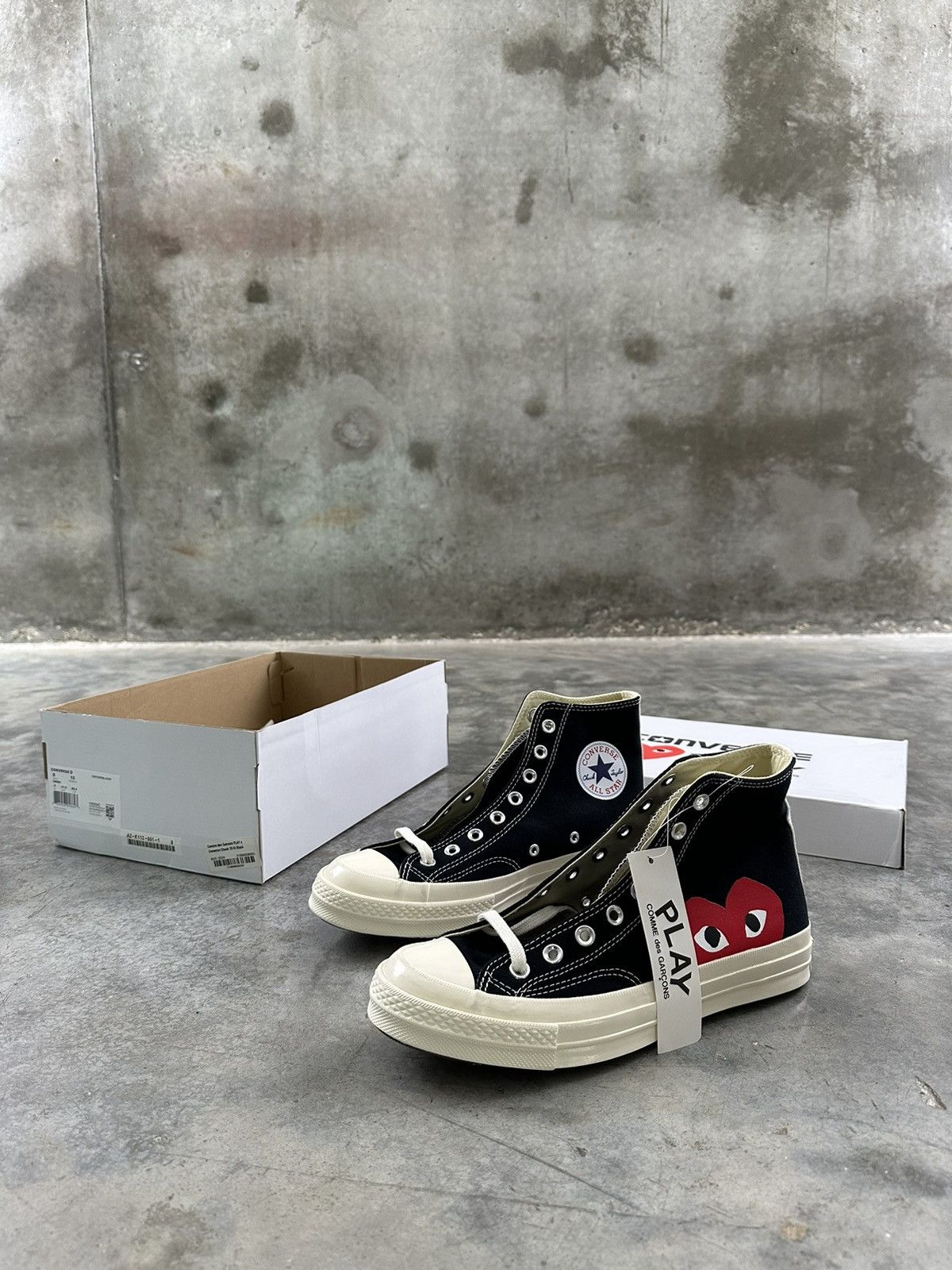 Comme des Garcons PLAY × Converse COMME DES GARCONS PLAY CONVERSE HIGH BLACK SZ. 8 Heart Size US 8 / EU 41 - 4 Thumbnail