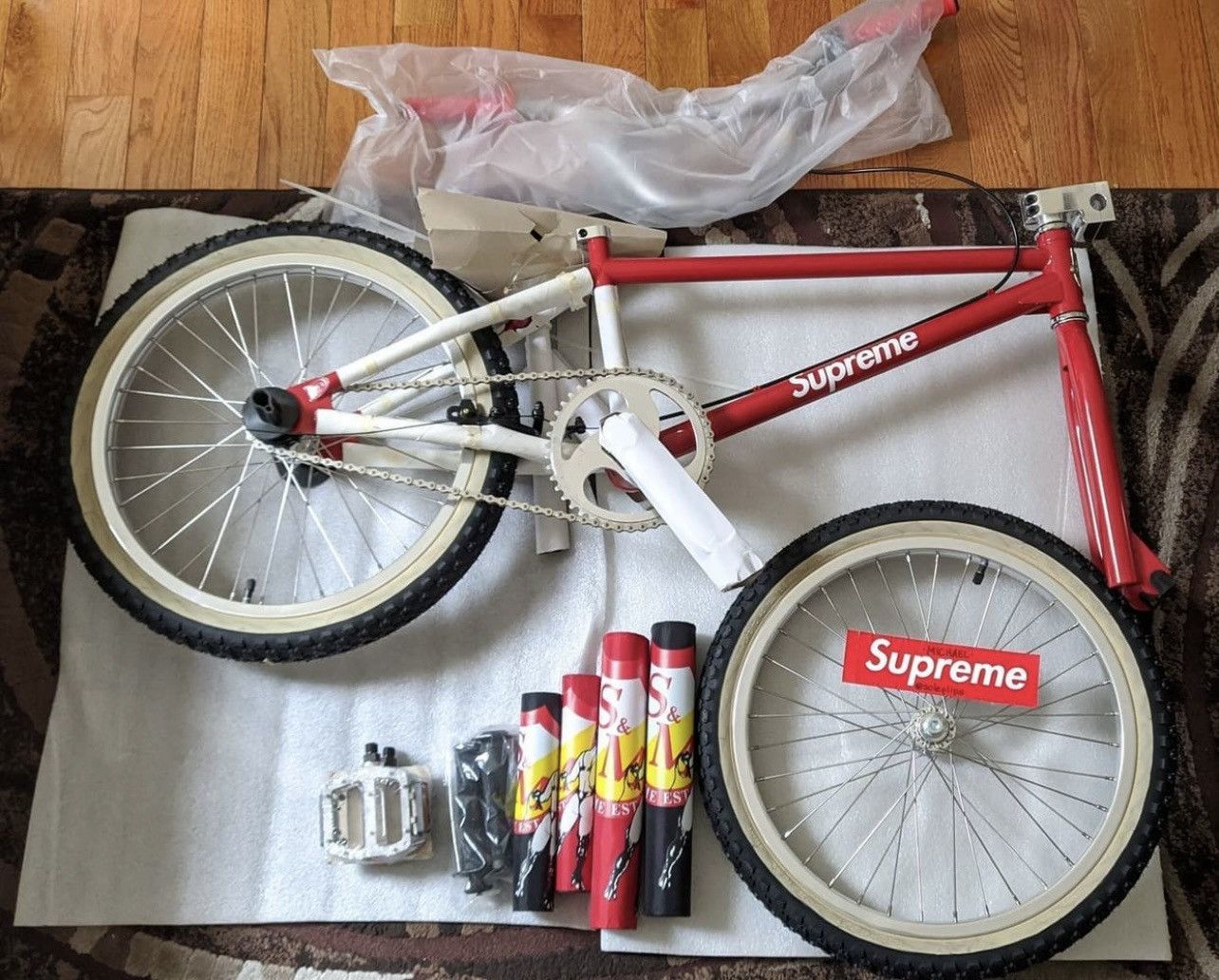 Supreme Supreme S&M 1995 BMX Dirtbike Red | Grailed