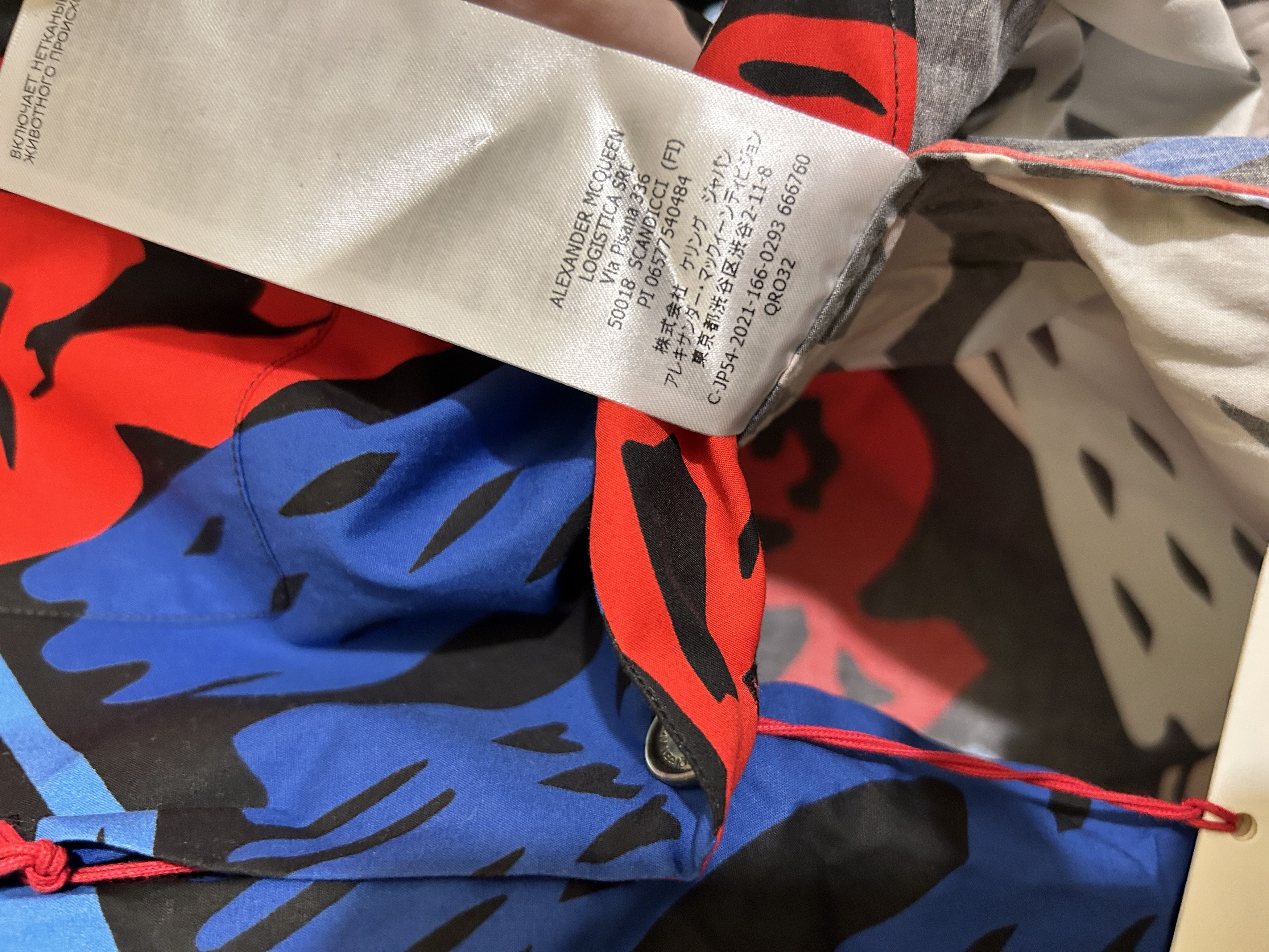 Alexander McQueen Alexander Mcqueen Papercut Graphic Camp Shirt size 16.5 Size US M / EU 48-50 / 2 - 6 Thumbnail