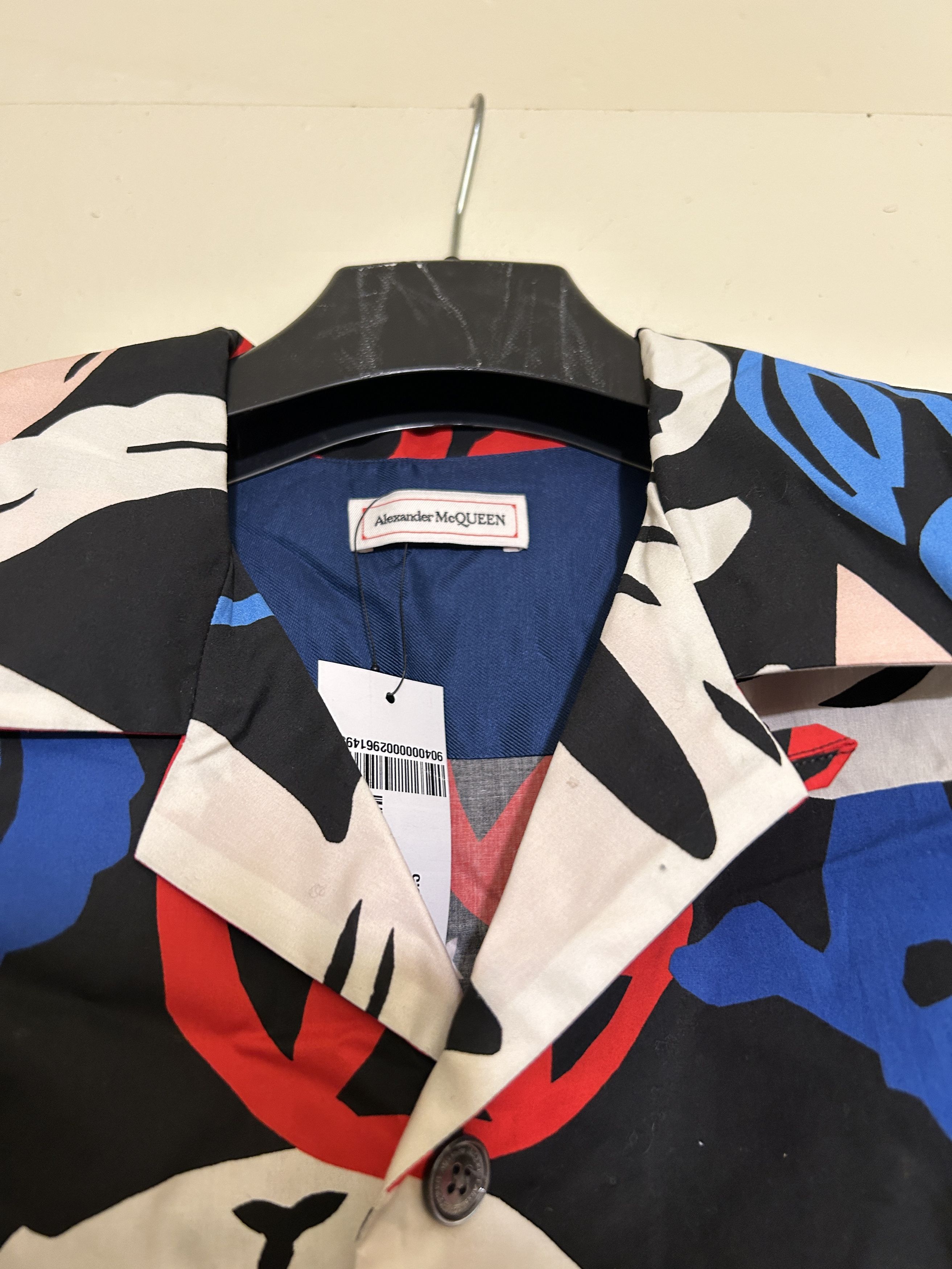 Alexander McQueen Alexander Mcqueen Papercut Graphic Camp Shirt size 16.5 Size US M / EU 48-50 / 2 - 2 Thumbnail