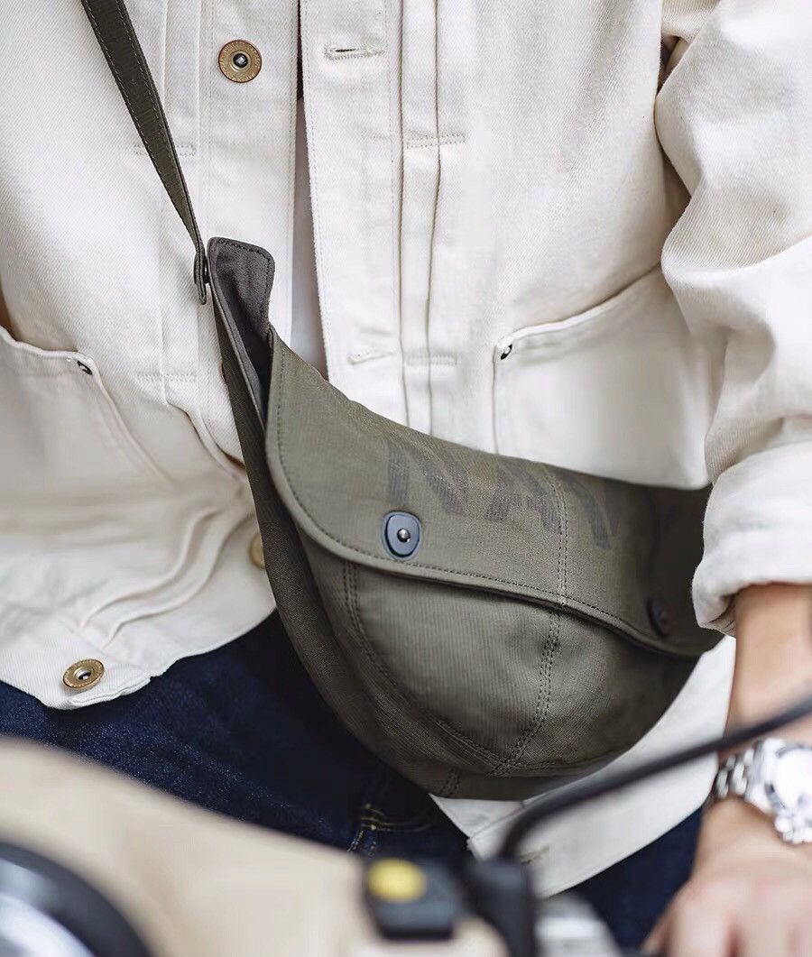Japanese Brand Military utility y2k 2 way sling bag fanny pack grunge bag Size ONE SIZE - 3 Thumbnail