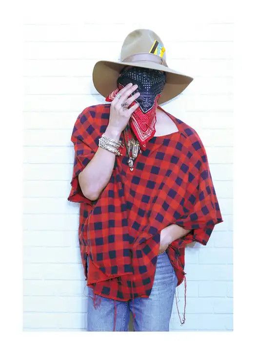 Archival Vintage Takahiromiyashita The Soloist. SS15 Red Check Poncho - View 7