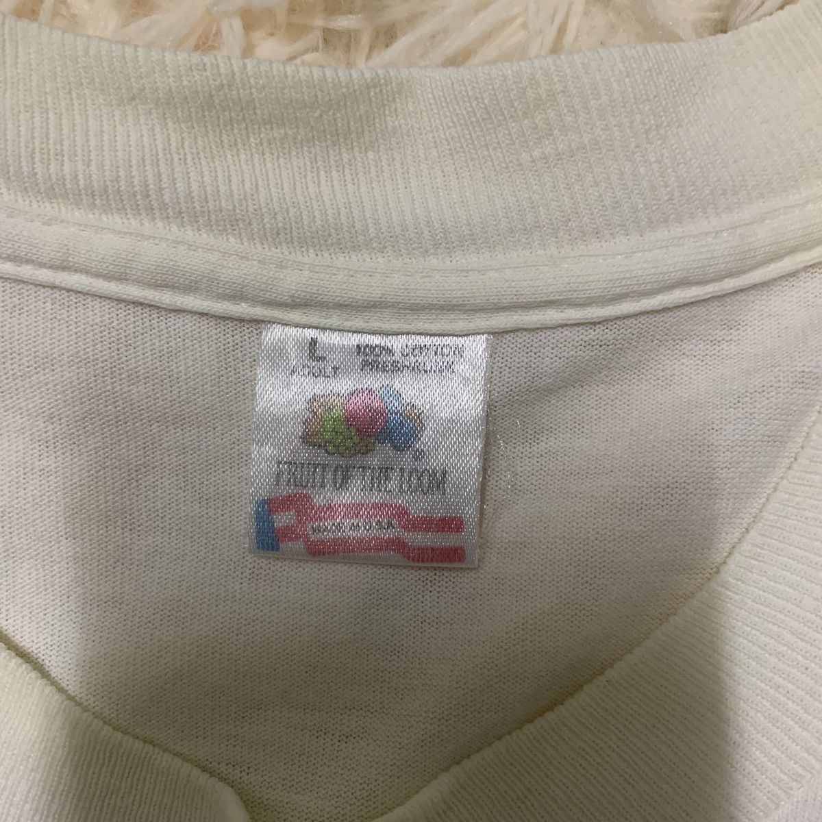 Band Tees × Fruit Of The Loom × Vintage Vintage 90s Mariah Carey Day Dream World Tour 1996 T Shirt Size US L / EU 52-54 / 3 - 5 Thumbnail