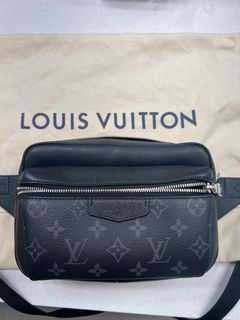 J140 Louis Vuitton Outdoor Sling Bag M30741 Shoulder Rt men's bag