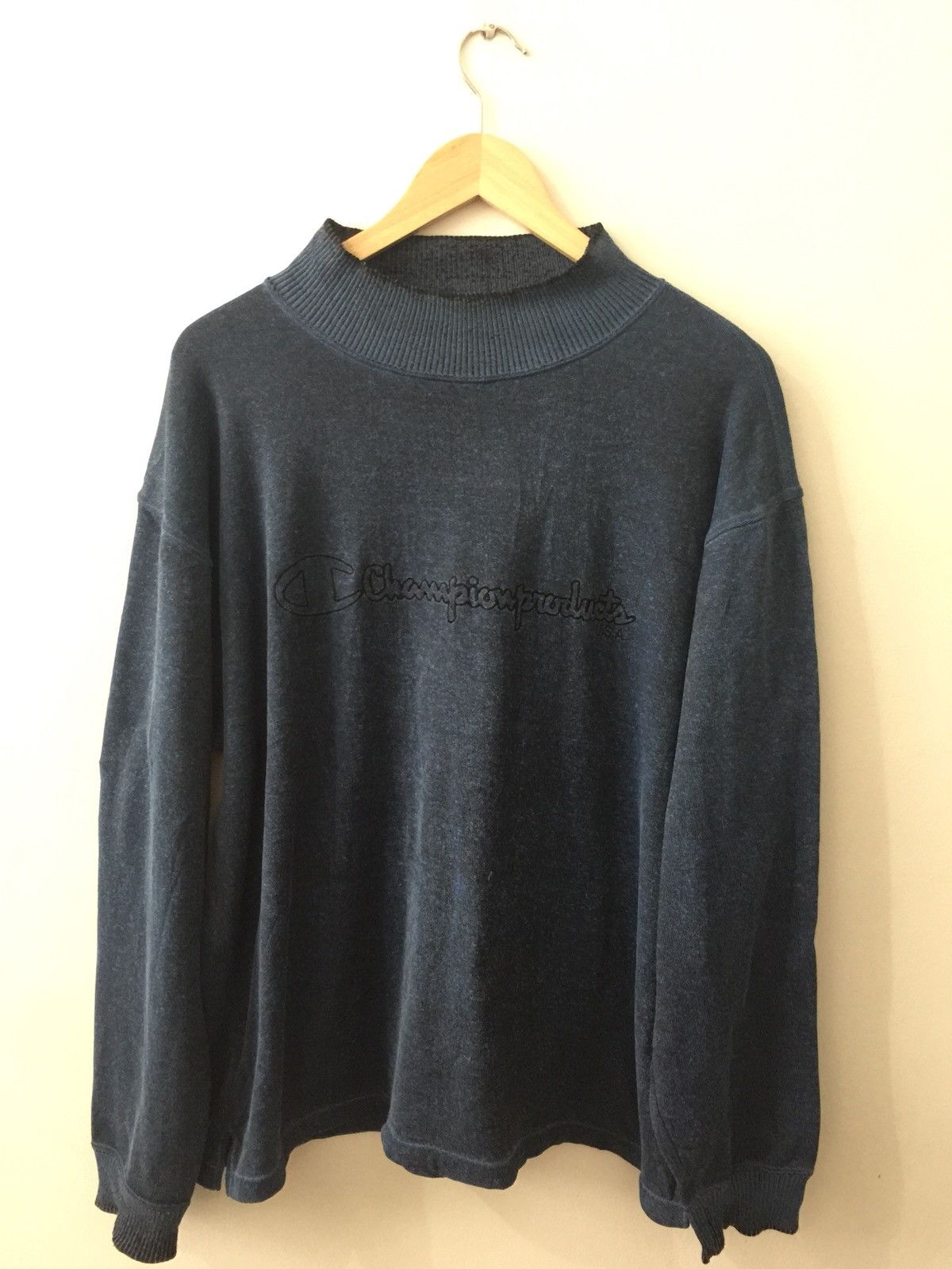 Champion × Vintage Vintage 80’s Champion Spell Out Big Logo Sweatshirts Size US L / EU 52-54 / 3 - 1 Thumbnail