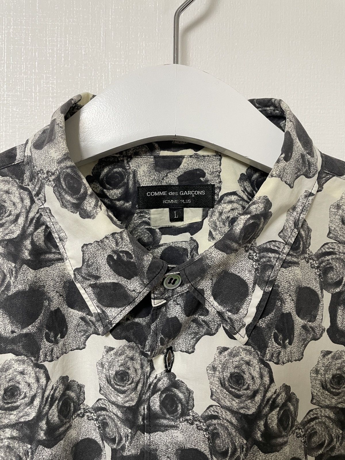 Comme des Garcons Homme Plus Unique🪞Epic look from the runway!Floral Skull shirt CDG🖤☠️ Size US M / EU 48-50 / 2 - 4 Thumbnail