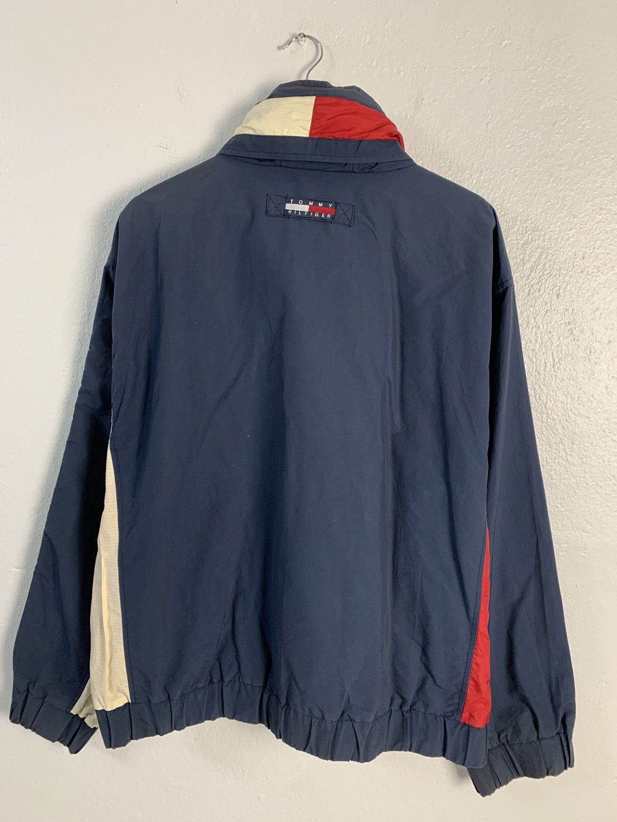 Tommy Hilfiger Tommy Hilfiger Windbreaker Jacket Size US L / EU 52-54 / 3 - 7 Thumbnail