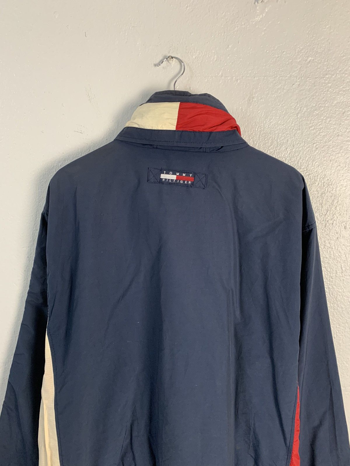 Tommy Hilfiger Tommy Hilfiger Windbreaker Jacket Size US L / EU 52-54 / 3 - 10 Thumbnail