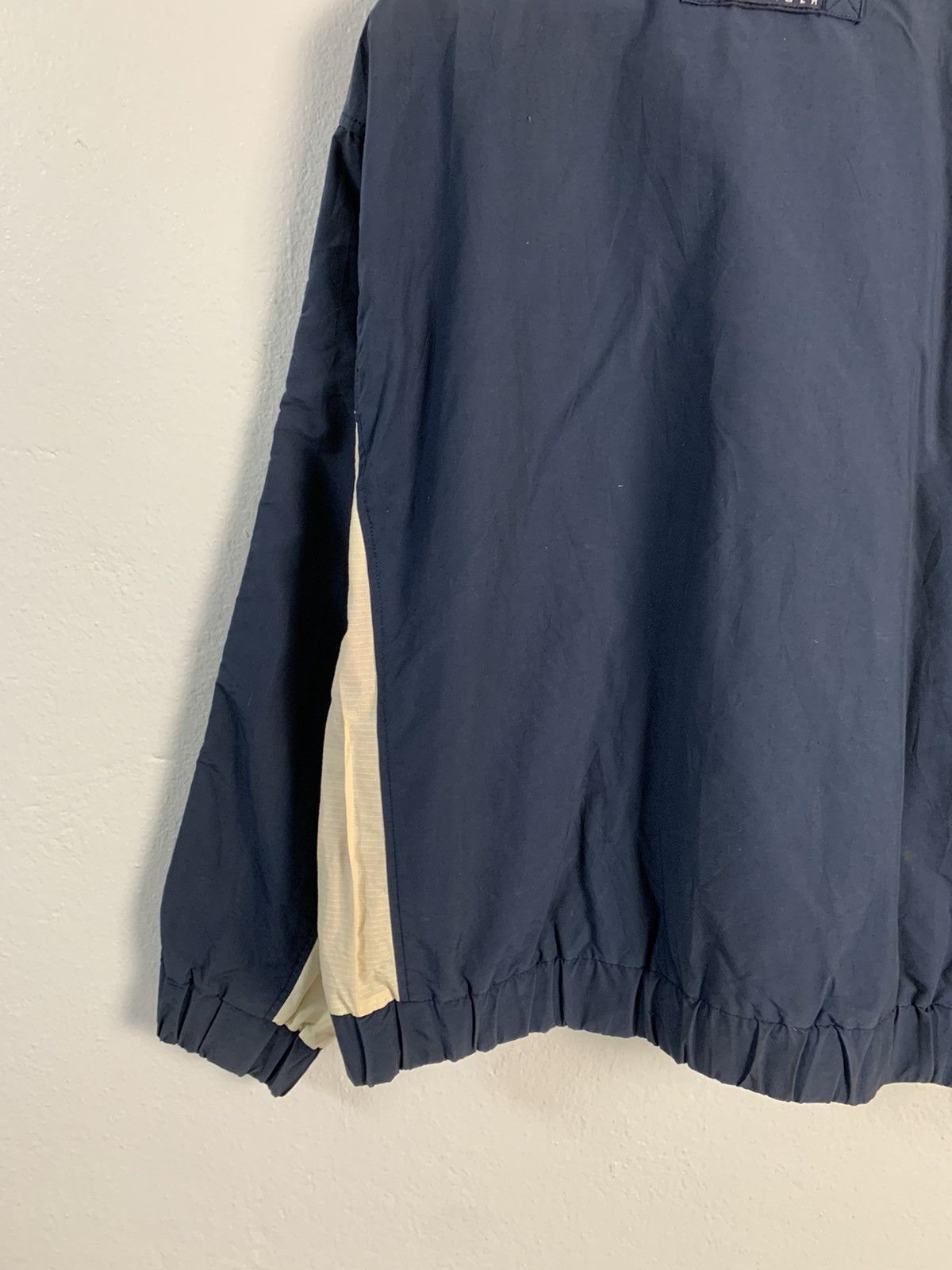 Tommy Hilfiger Tommy Hilfiger Windbreaker Jacket Size US L / EU 52-54 / 3 - 9 Thumbnail