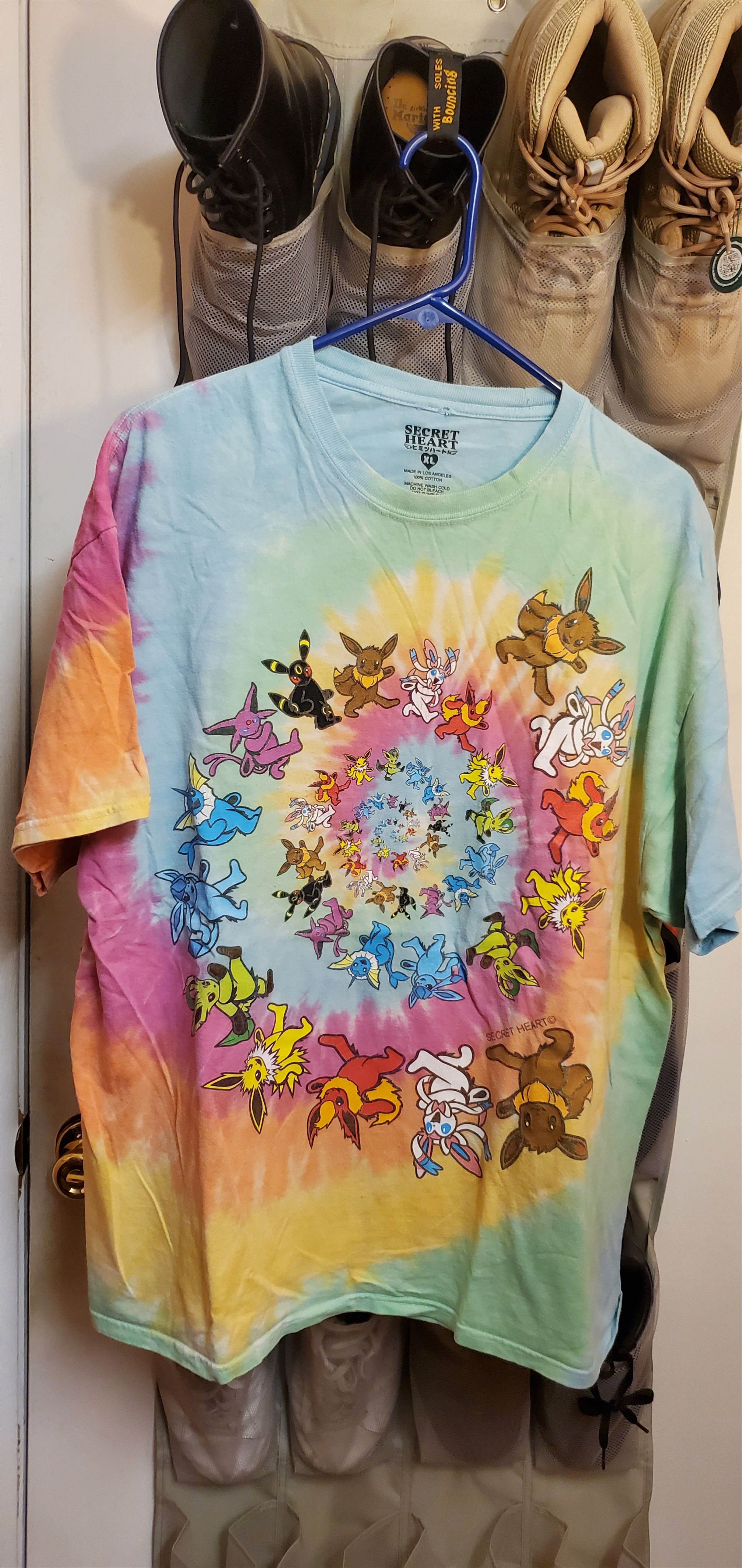 Grateful Dead × Pokemon Secret Heart Eevee Grateful Dead Dancing
