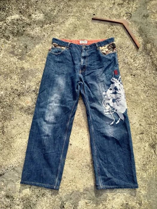 Japanese Brand KARAKURI TAMASHI SUKAJAN EMBROIDERED DENIM Size US 38 / EU 54 - 1 Thumbnail