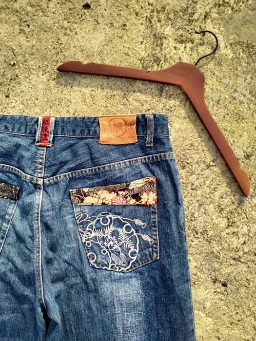Japanese Brand KARAKURI TAMASHI SUKAJAN EMBROIDERED DENIM Size US 38 / EU 54 - 7 Thumbnail