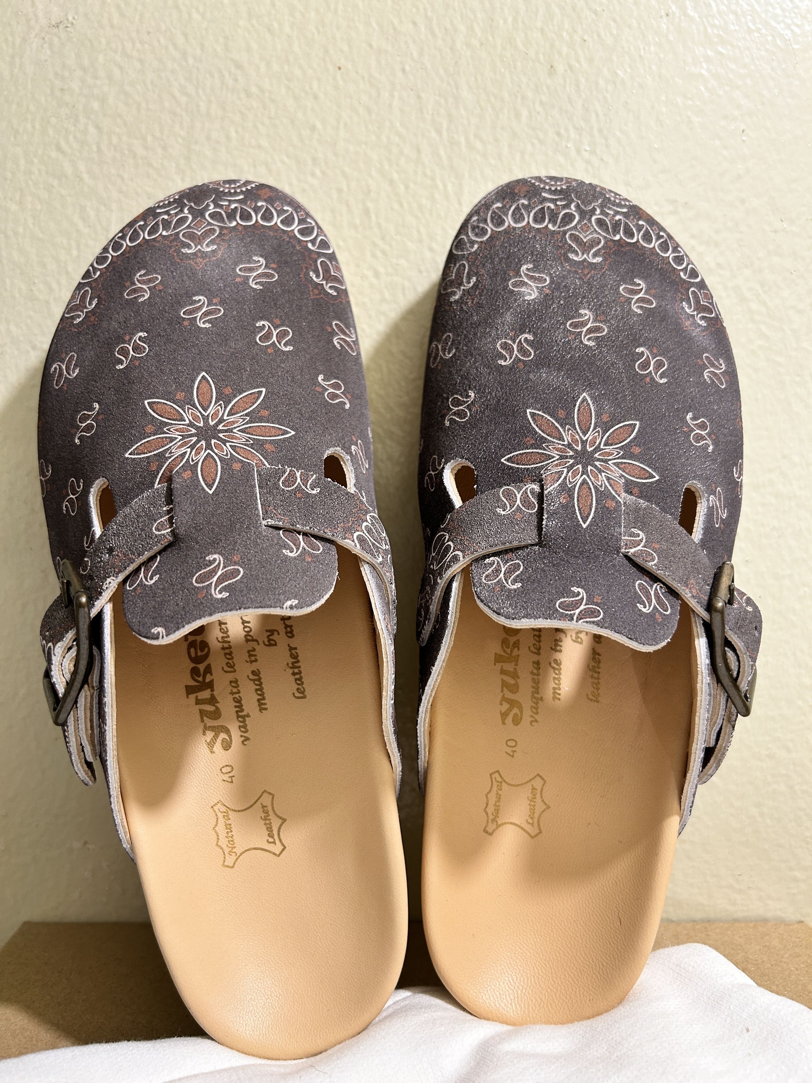 Yuketen Yukuten Bostonian Bandana Print Sandals suede clogs Size US 7 / EU 40 - 5 Thumbnail