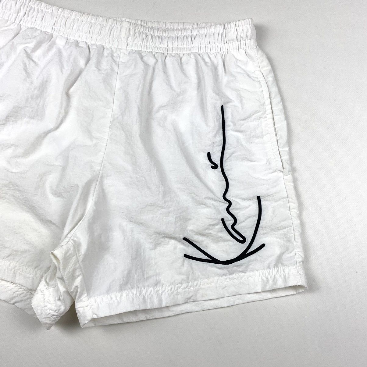 Karl Kani × Rap Tees Y2K Karl Kani Swim Shorts Embroidered Logo Hype Size US 31 - 3 Thumbnail