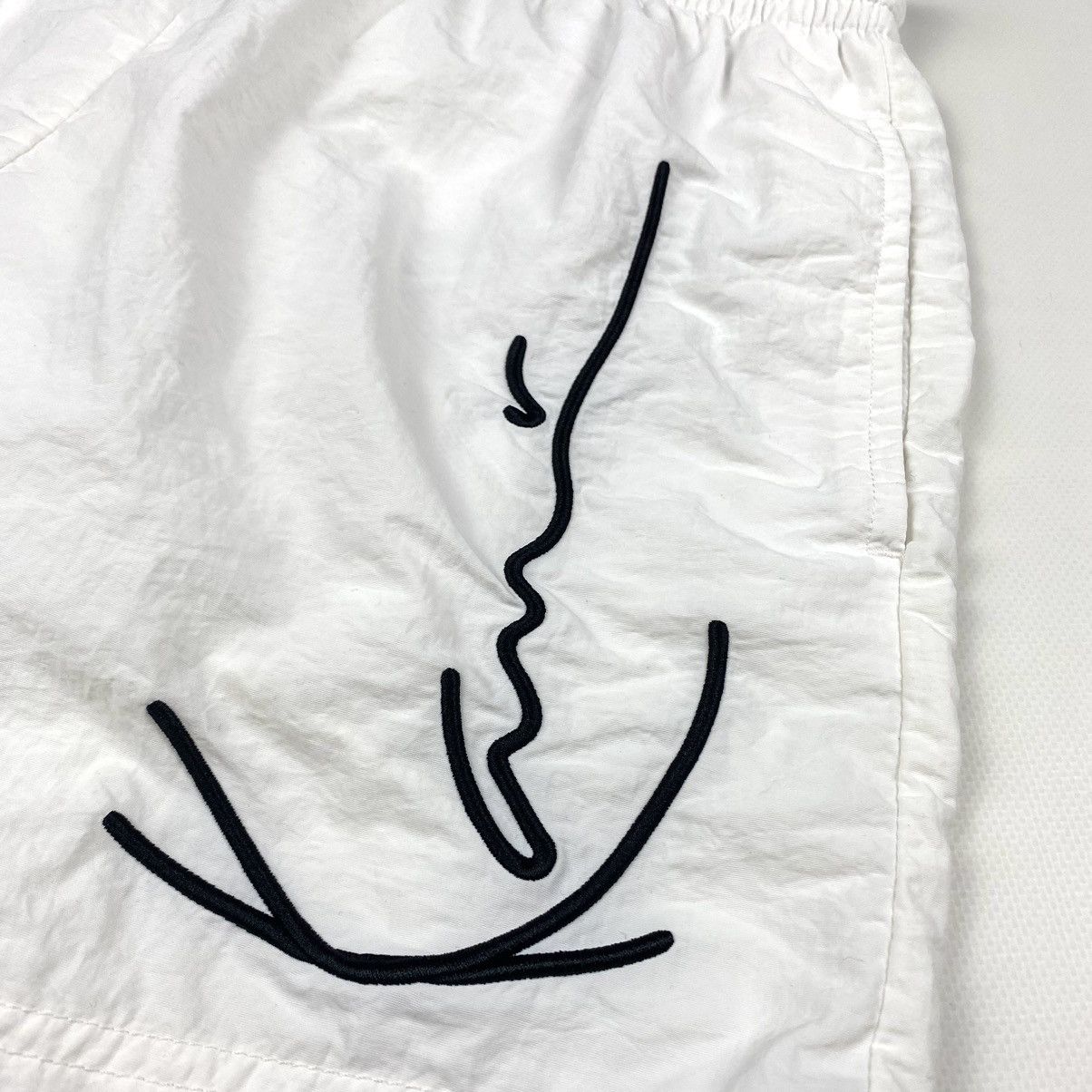 Karl Kani × Rap Tees Y2K Karl Kani Swim Shorts Embroidered Logo Hype Size US 31 - 4 Thumbnail