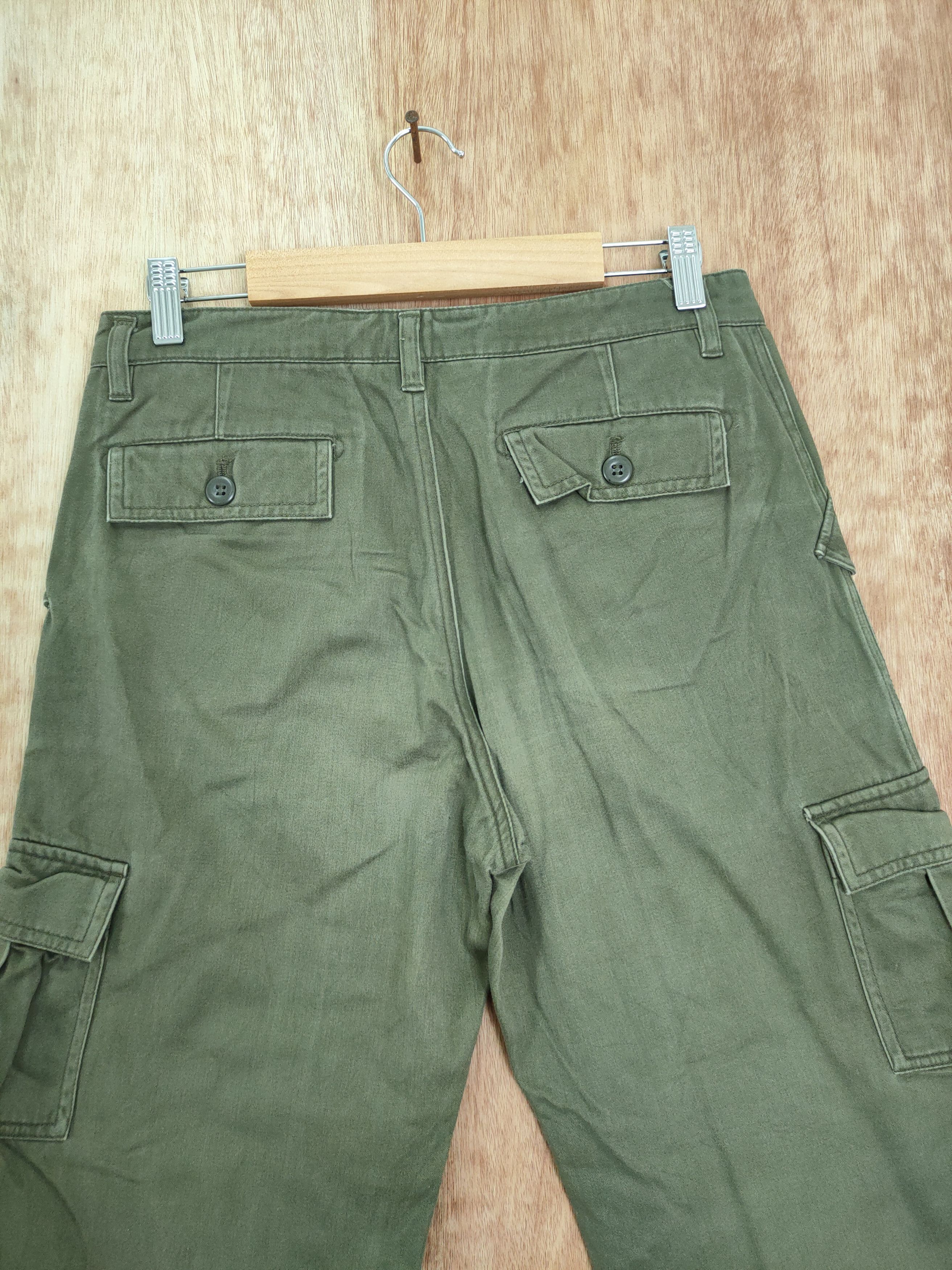 Japanese Brand × Uniqlo DL uniqlo japan green multipocket tactical cargo pants #4147 Size US 26 / EU 42 - 8 Thumbnail