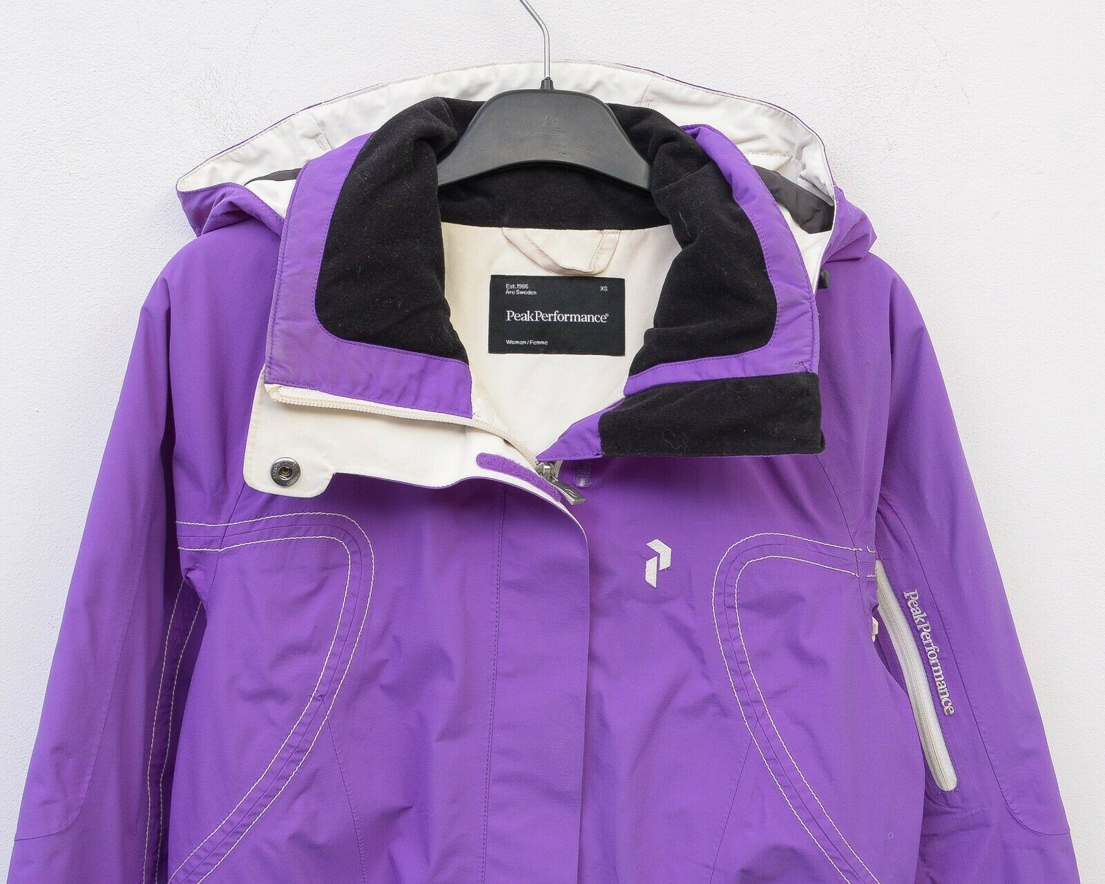 Peak Performance WHIT R Thermolite XS Women Ski Snowboarding Jacket Coat Size XS / US 0-2 / IT 36-38 - 2 Thumbnail