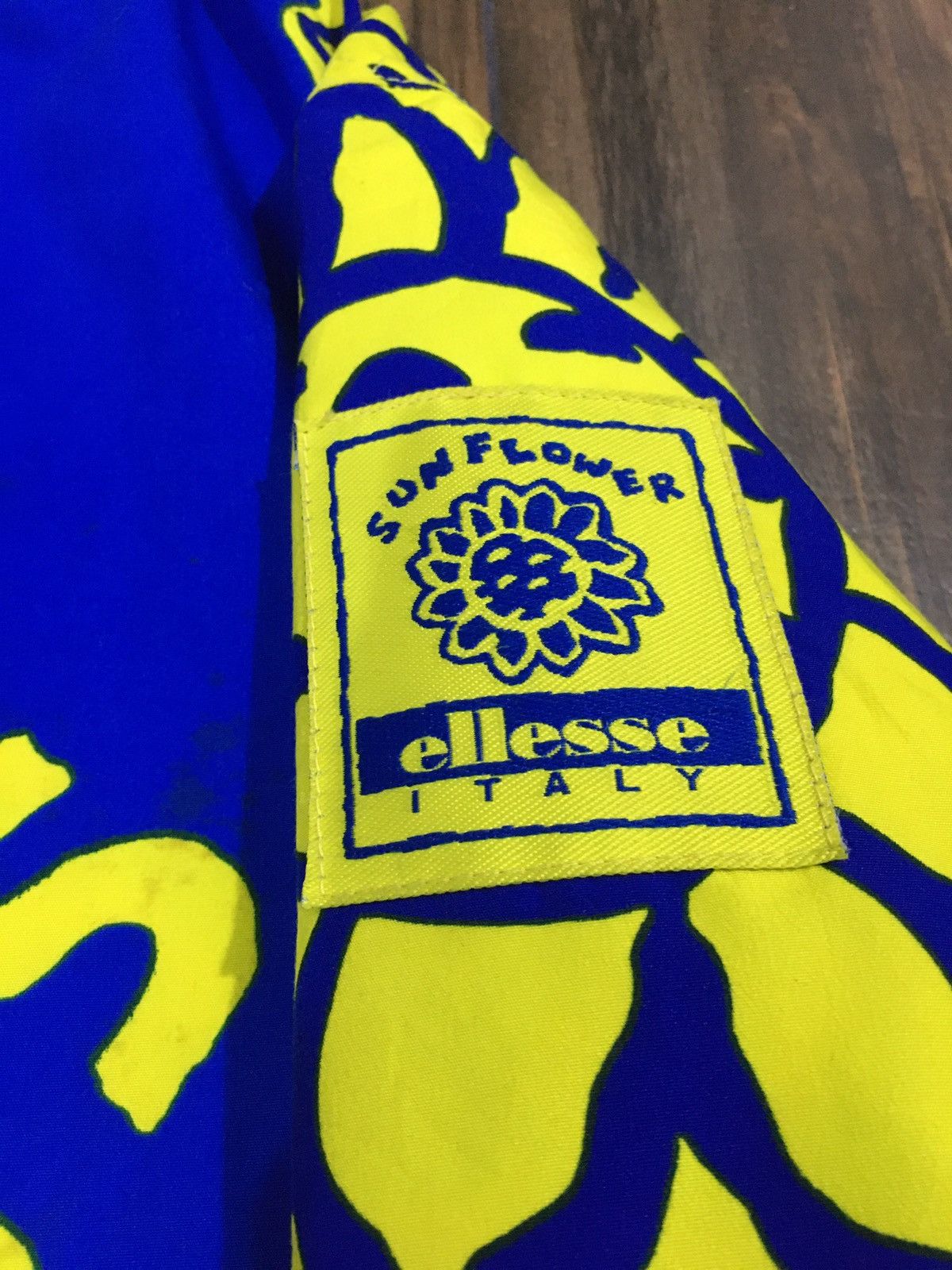 Ellesse ELLESSE FULL PRINTED REVERSIBLE JACKET Size US M / EU 48-50 / 2 - 5 Thumbnail