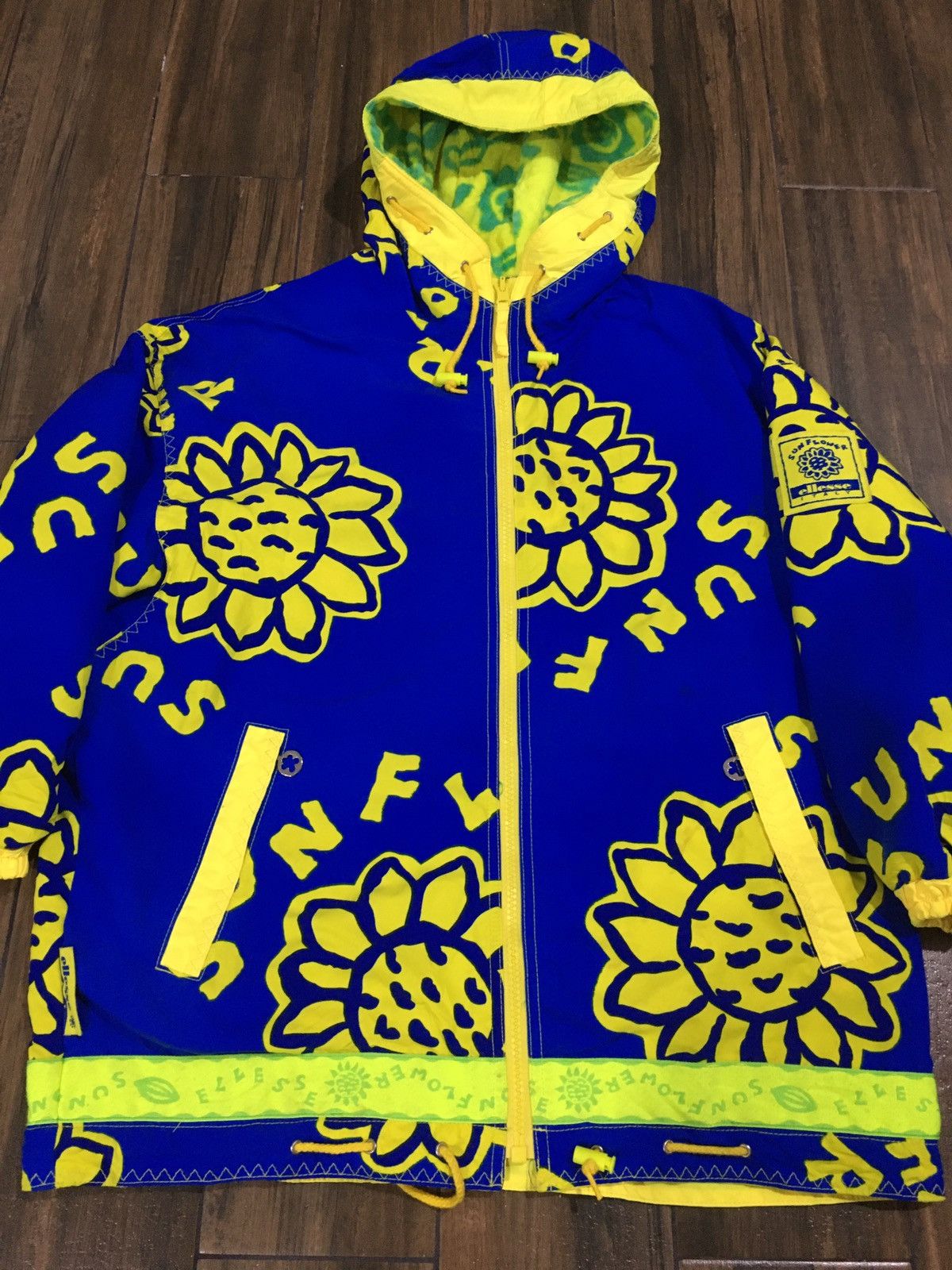 Ellesse ELLESSE FULL PRINTED REVERSIBLE JACKET Size US M / EU 48-50 / 2 - 3 Thumbnail