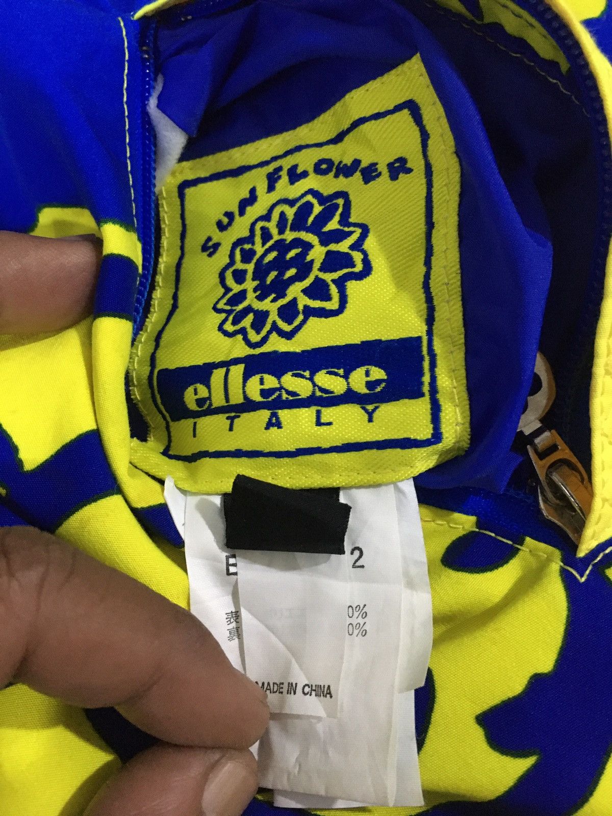 Ellesse ELLESSE FULL PRINTED REVERSIBLE JACKET Size US M / EU 48-50 / 2 - 9 Thumbnail