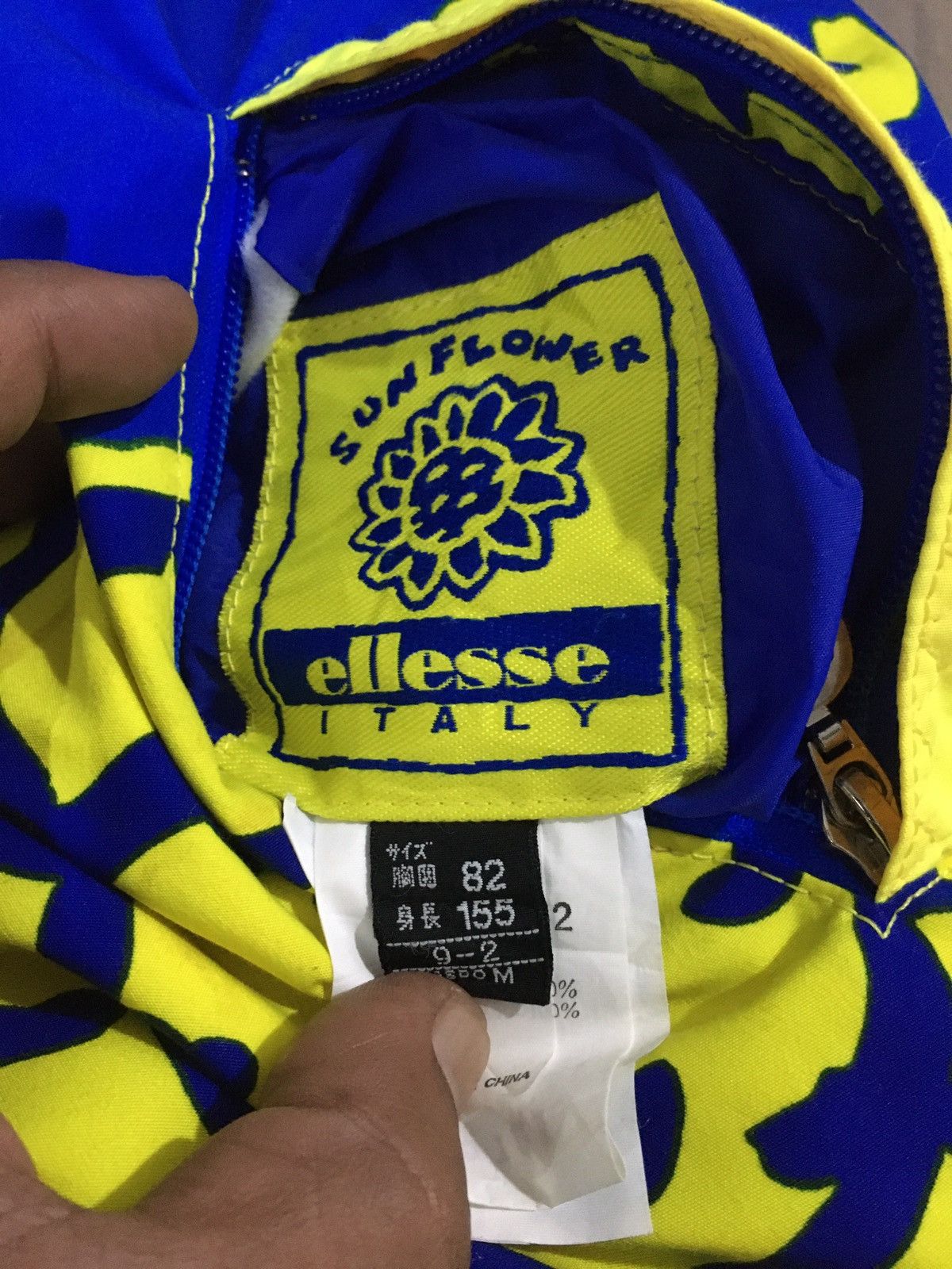 Ellesse ELLESSE FULL PRINTED REVERSIBLE JACKET Size US M / EU 48-50 / 2 - 6 Thumbnail