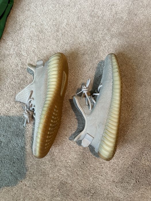 yeezy 350v2 sesame