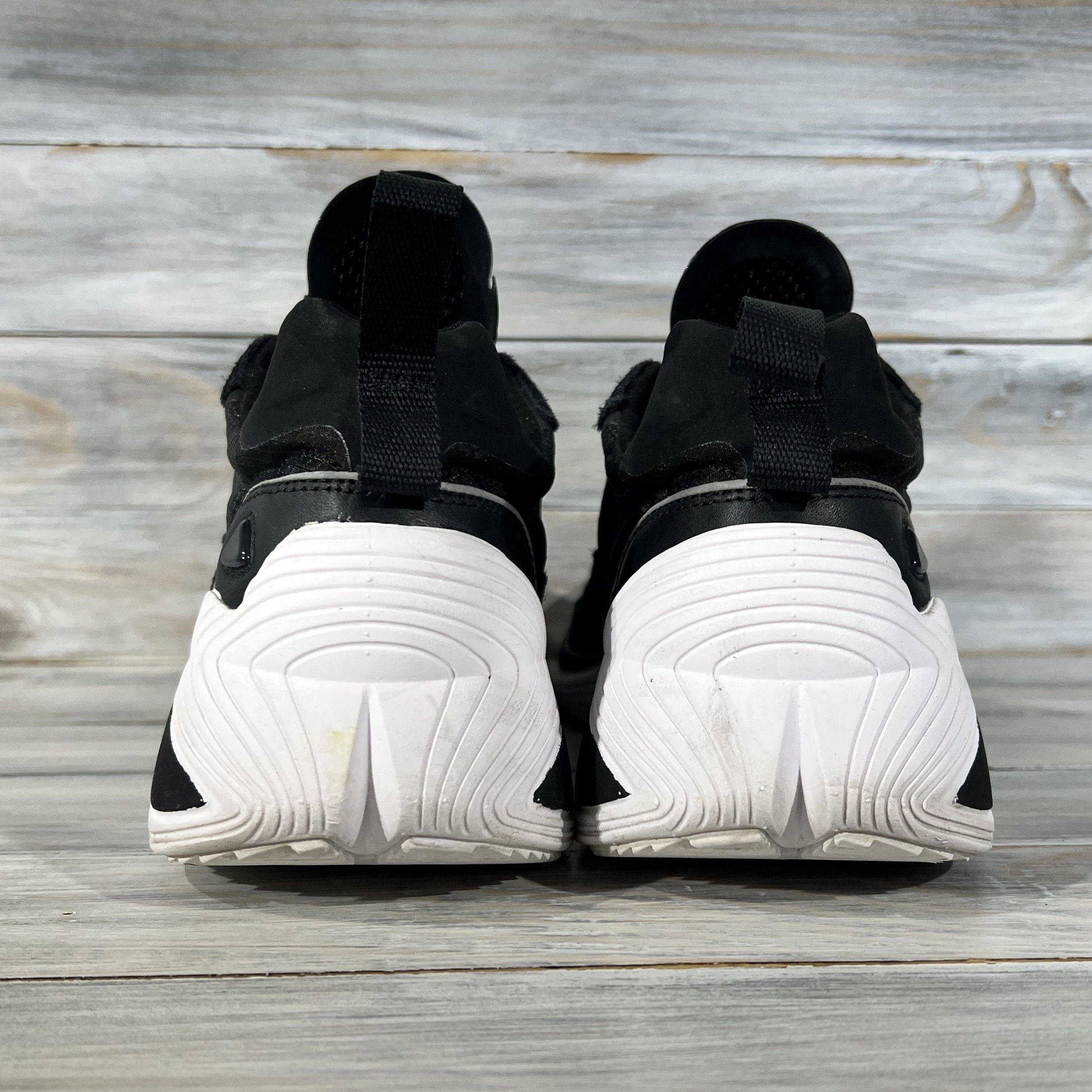 Alexander McQueen McQ Alexander Mcqueen Daku 2.0 Men's Trainer Sneakers Luxury Size US 7 / EU 40 - 19 Thumbnail