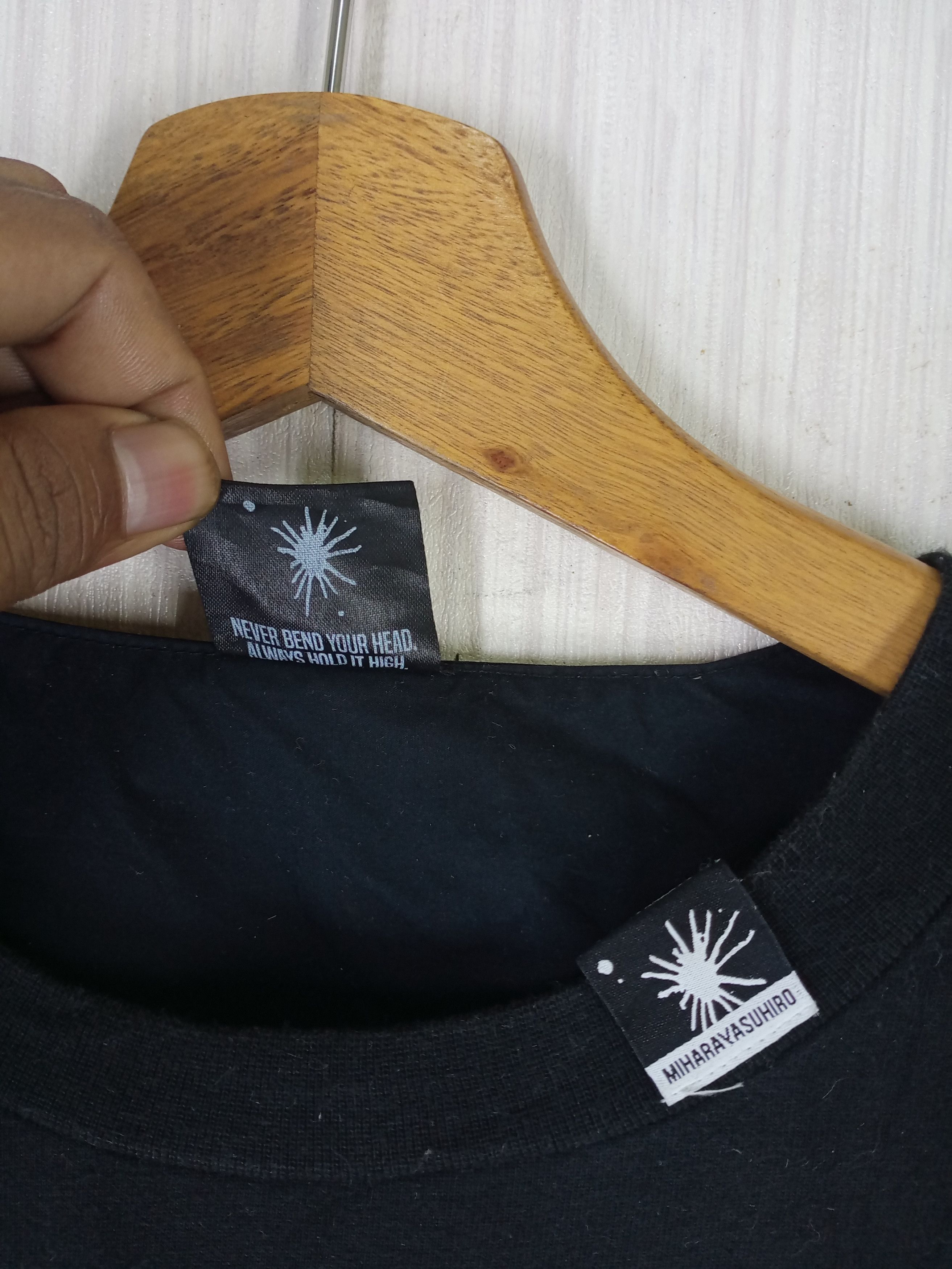 Maison MIHARA YASUHIRO MIHARAYASUHIRO X GU GOOD INSPIRATION TSHIRT Size US M / EU 48-50 / 2 - 11 Thumbnail