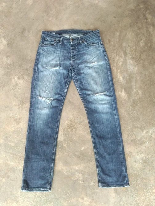 Jean × Levi's × Vintage Vintage Levis Jeans 511 Distressed Denim 33x32 Size US 33 - 1 Thumbnail