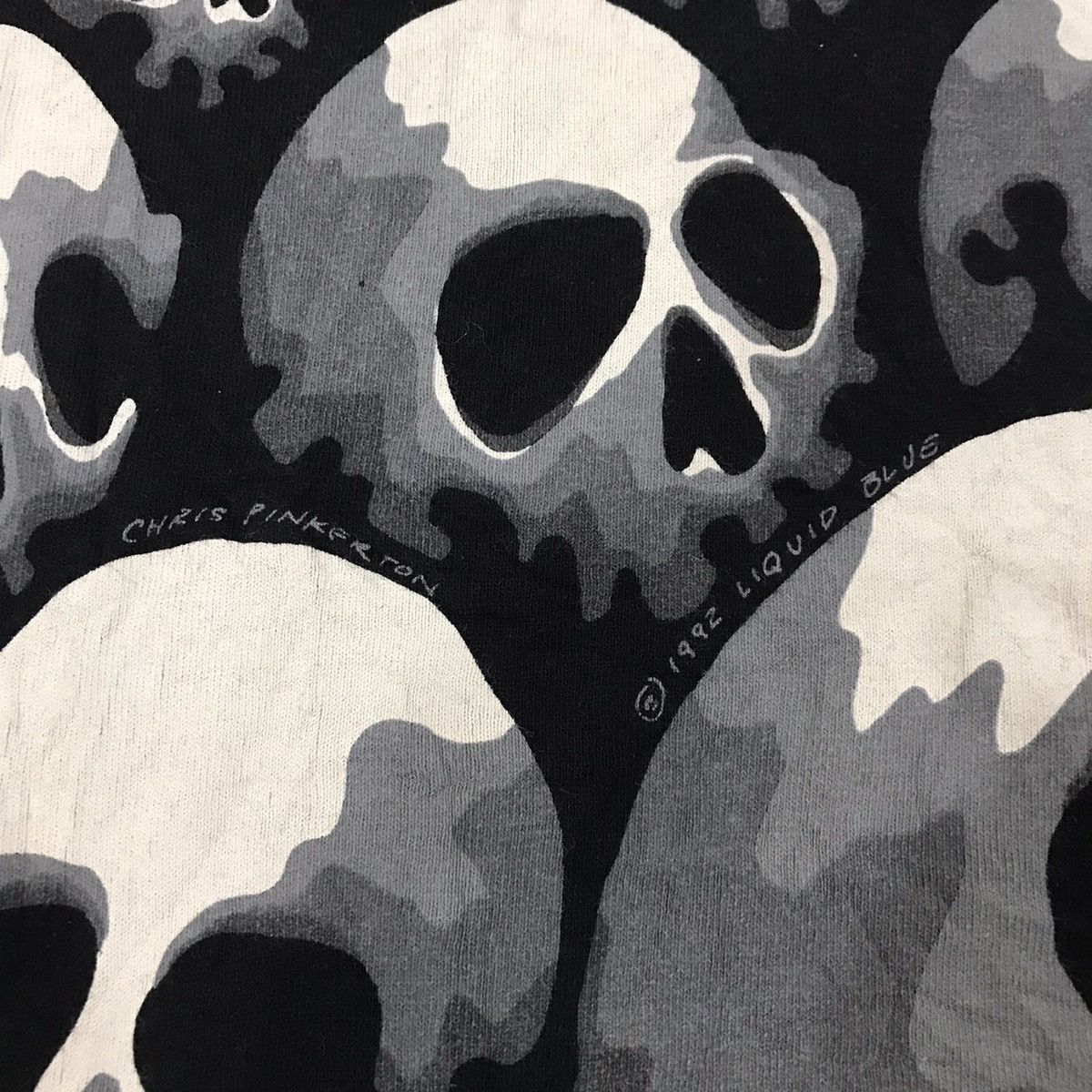 Liquid Blue Vintage 1992 Skull Liquid Blue Full Print by Chris Pinkerson Size US L / EU 52-54 / 3 - 8 Thumbnail