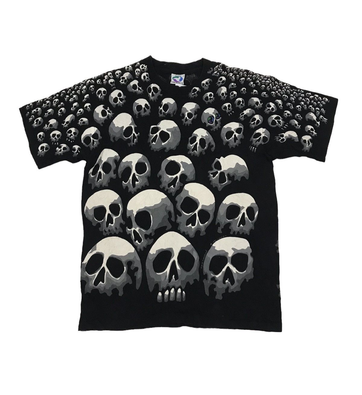 Liquid Blue Vintage 1992 Skull Liquid Blue Full Print by Chris Pinkerson Size US L / EU 52-54 / 3 - 2 Thumbnail