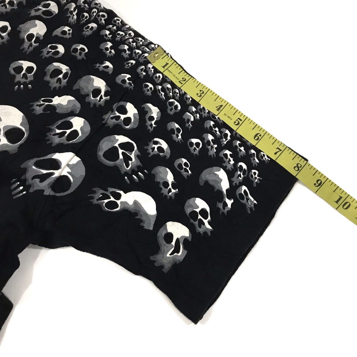 Liquid Blue Vintage 1992 Skull Liquid Blue Full Print by Chris Pinkerson Size US L / EU 52-54 / 3 - 16 Thumbnail