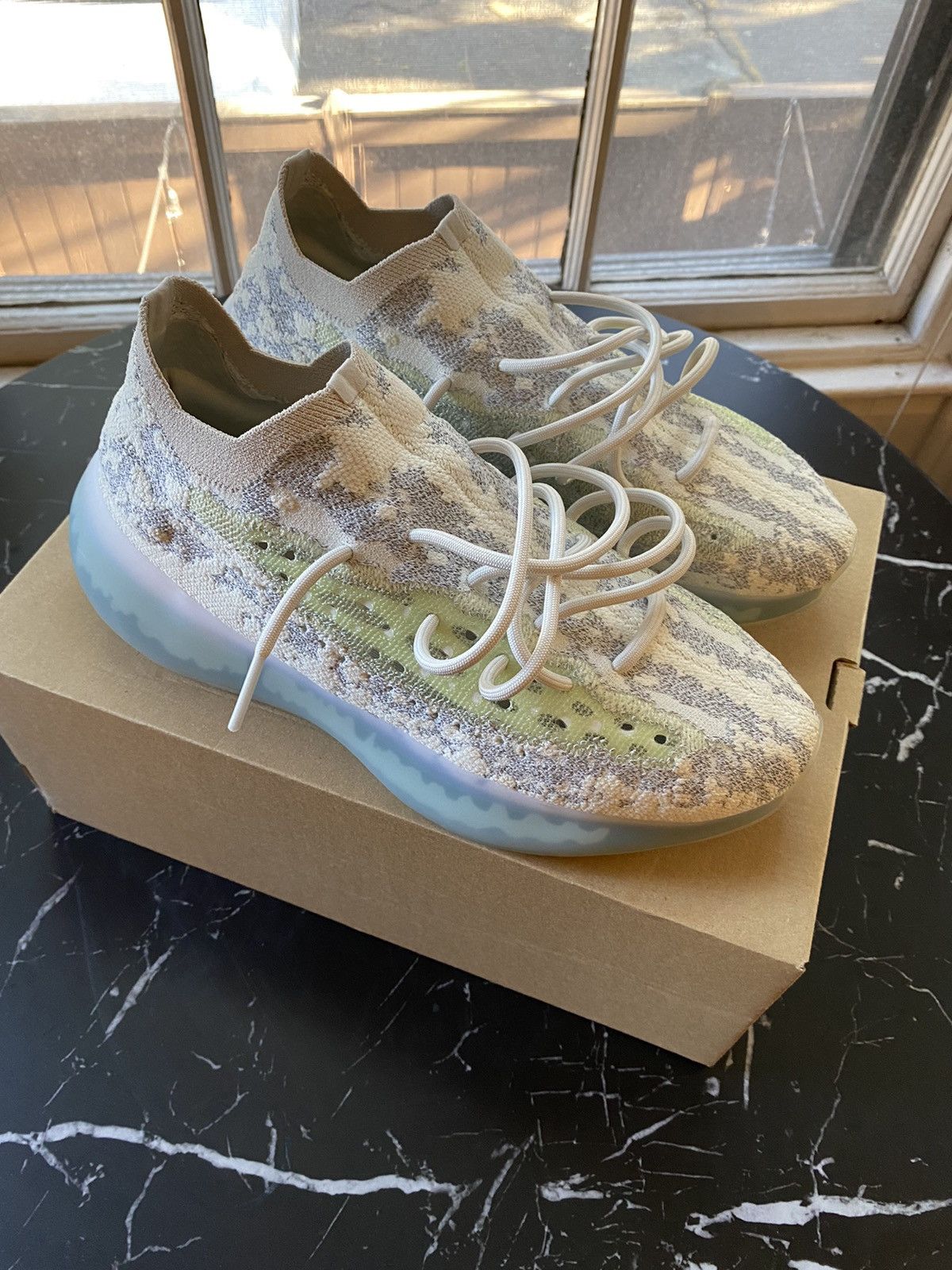 yeezy 300 alien blue