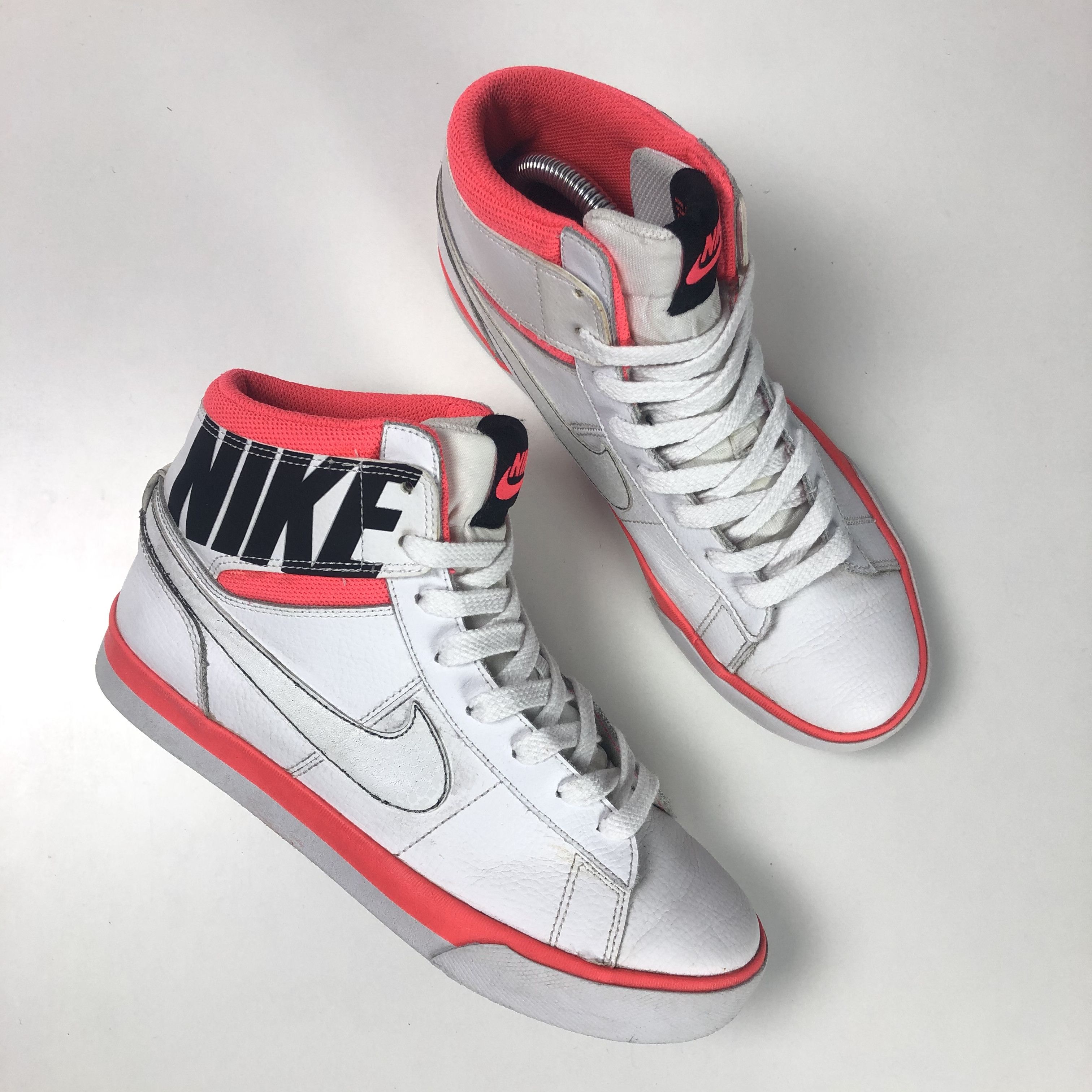 Nike Nike Match Hi US 6Y EU 38.5 Size US 6.5 / IT 36.5 - 1 Thumbnail