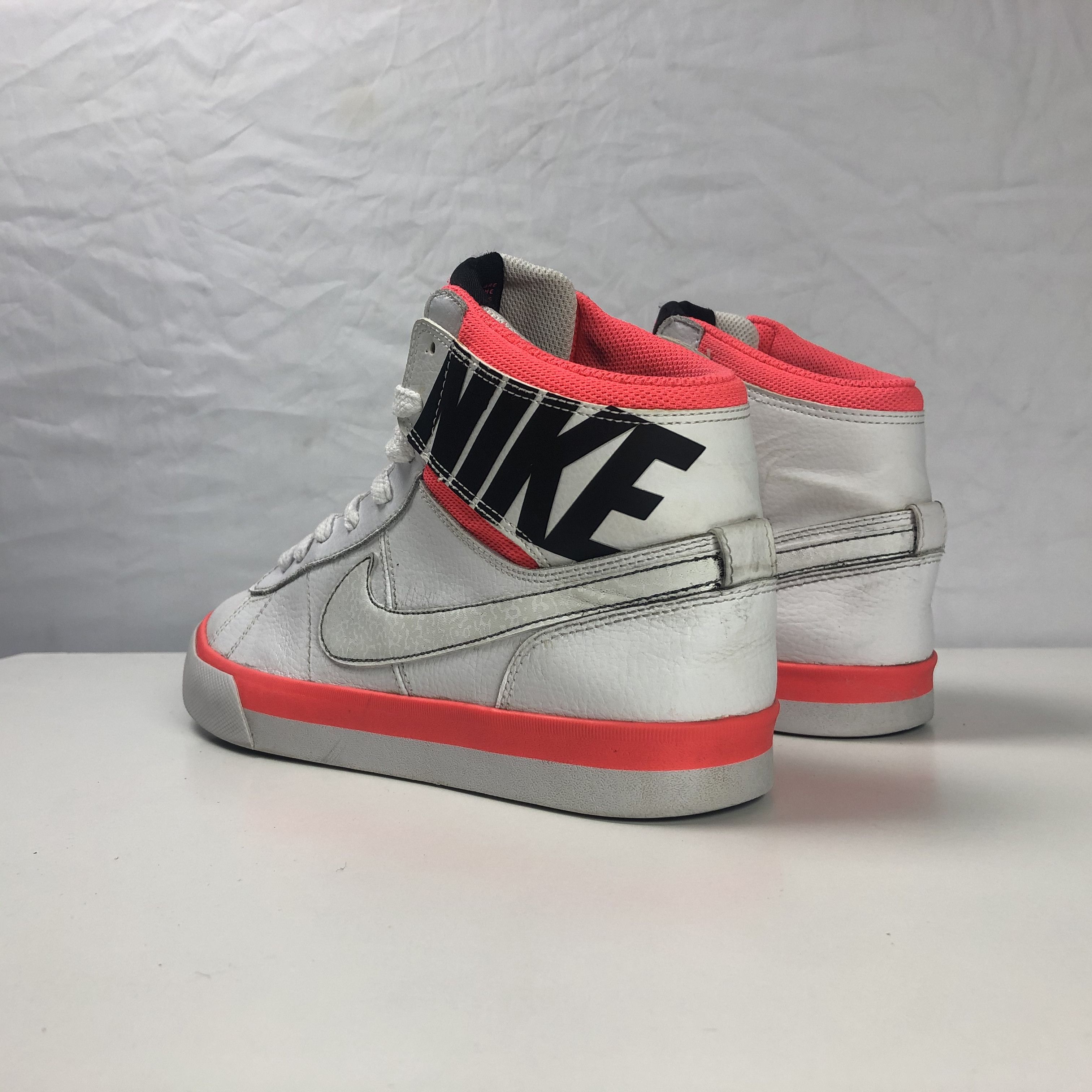 Nike Nike Match Hi US 6Y EU 38.5 Size US 6.5 / IT 36.5 - 3 Thumbnail
