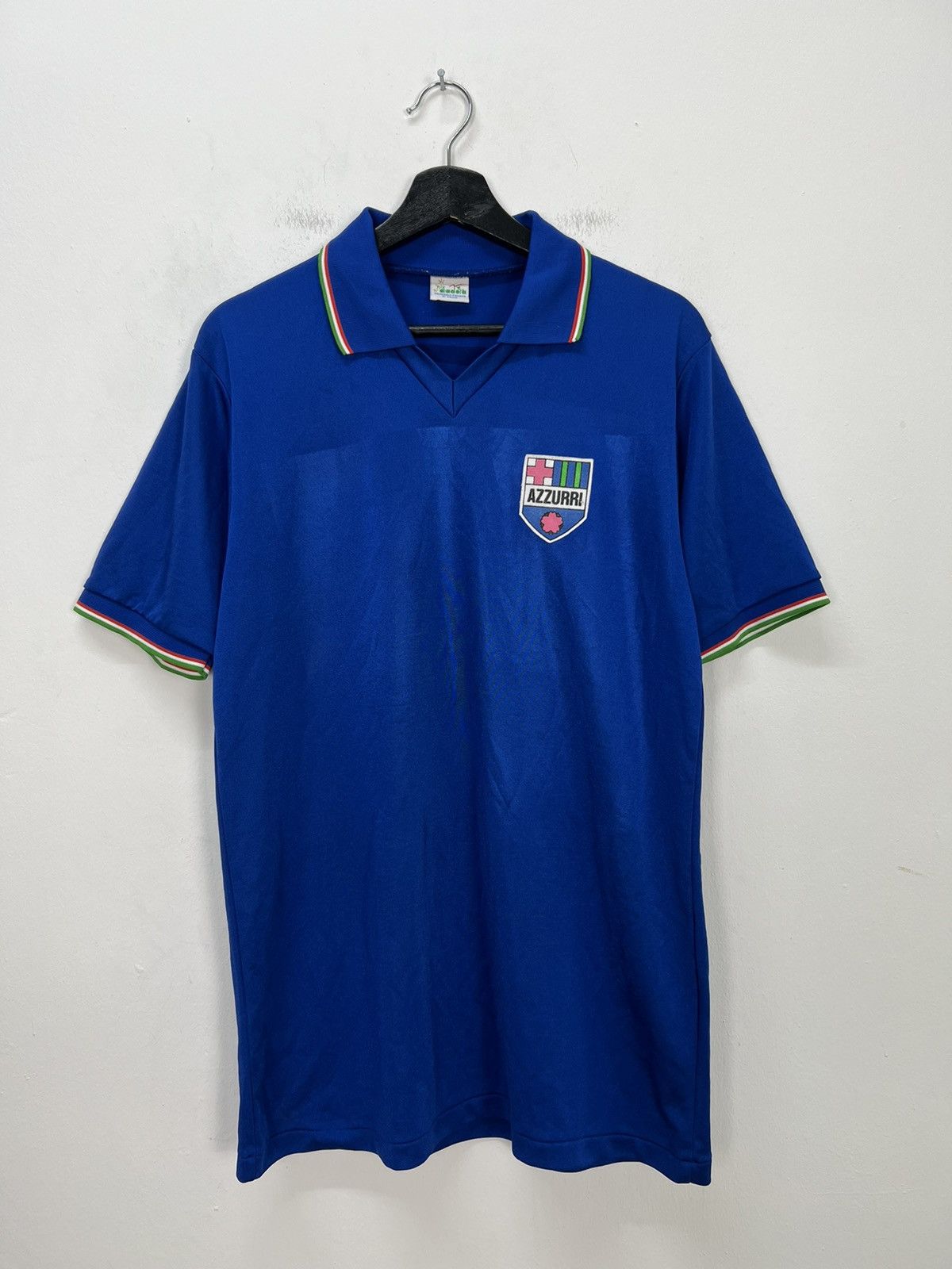 Diadora VINTAGE DIADORA NAZIONALE ITALIANA DI CALCIO AZZURRI 10 Size US M / EU 48-50 / 2 - 1 Thumbnail