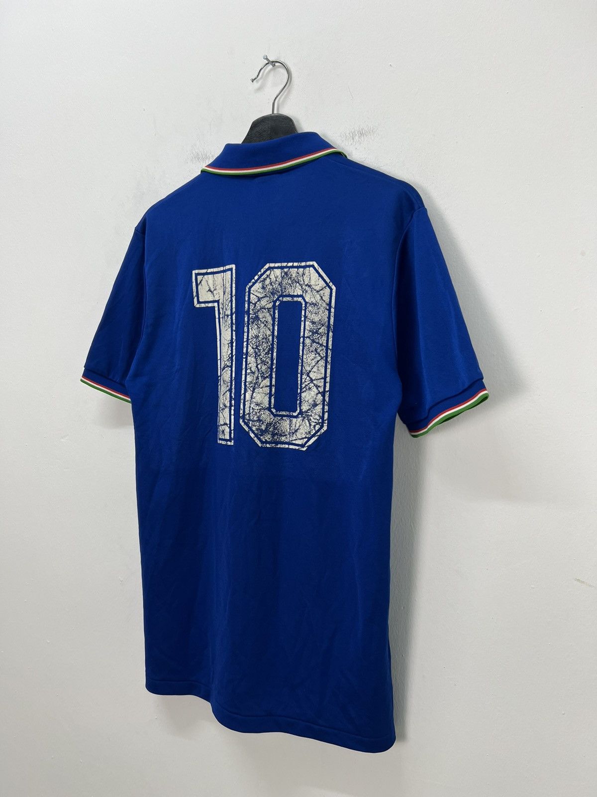 Diadora VINTAGE DIADORA NAZIONALE ITALIANA DI CALCIO AZZURRI 10 Size US M / EU 48-50 / 2 - 7 Thumbnail