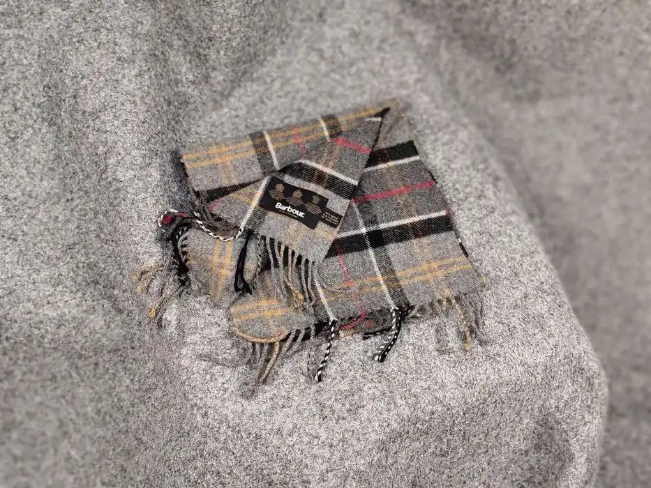 Barbour Barbour Classic Checkered Scarf Cashmere / Merino Wool Size ONE SIZE - 4 Thumbnail
